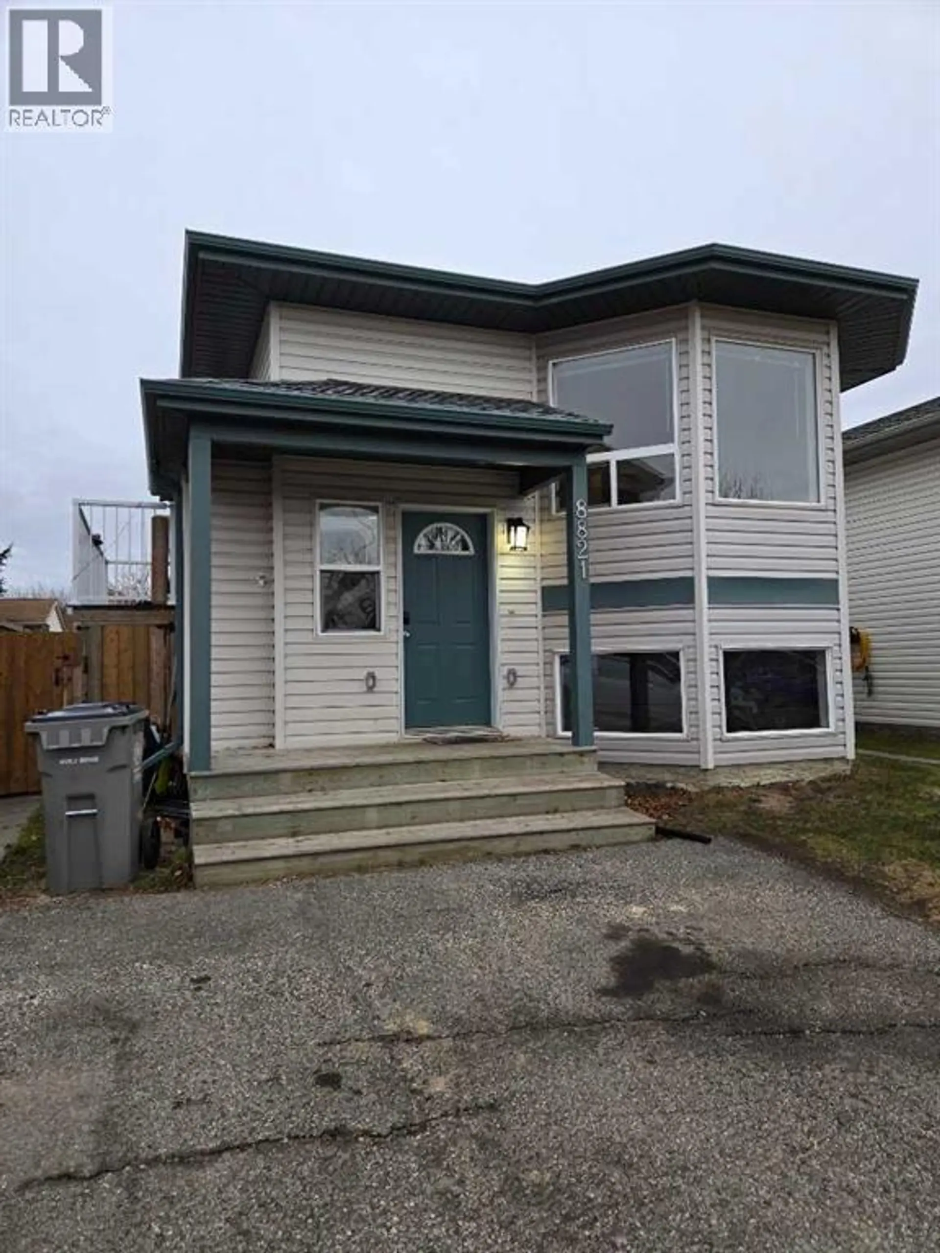 8821 65 Avenue - Image 1