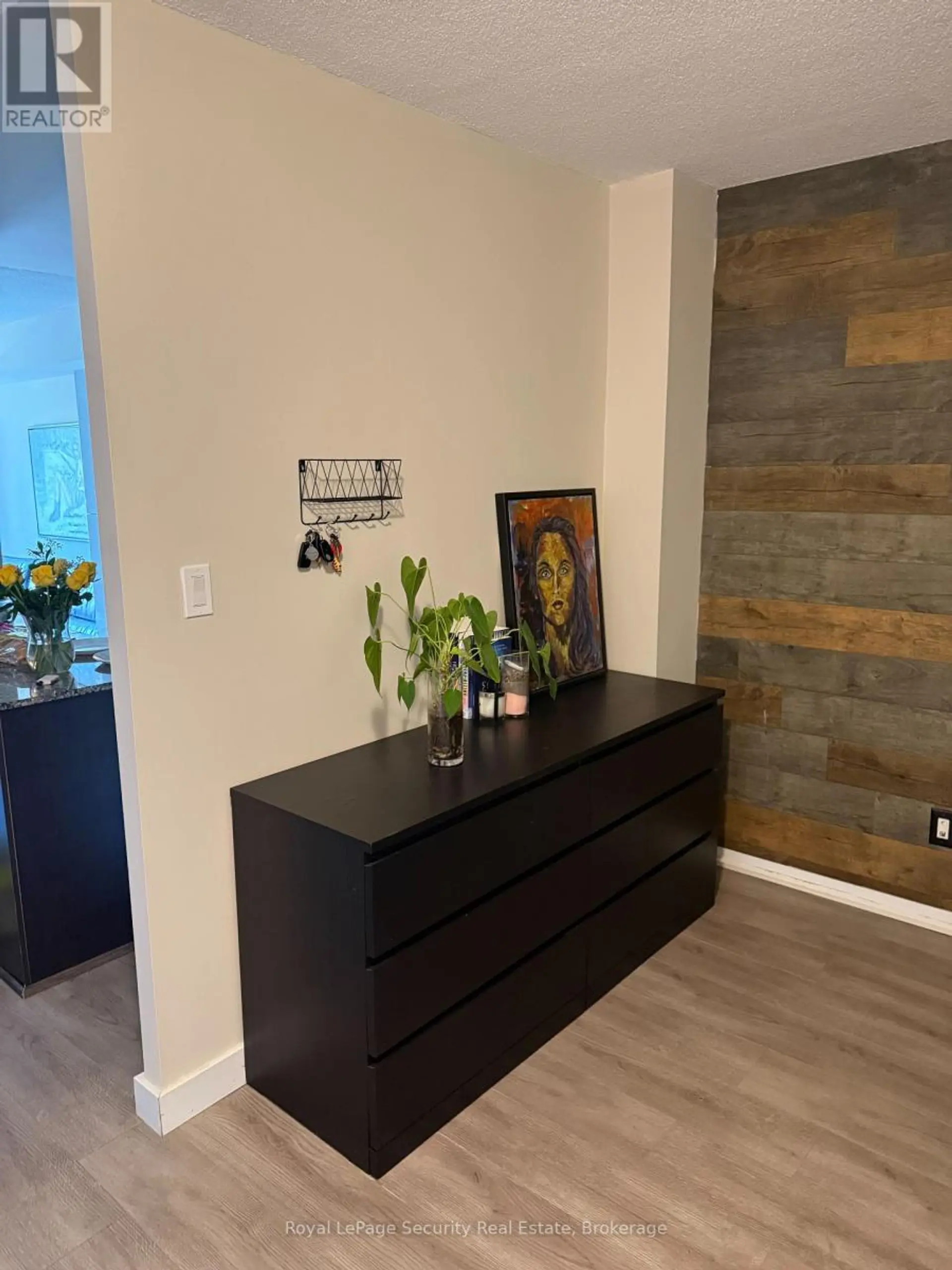 #310 801 SHEPPARD AVENUE - Image 6
