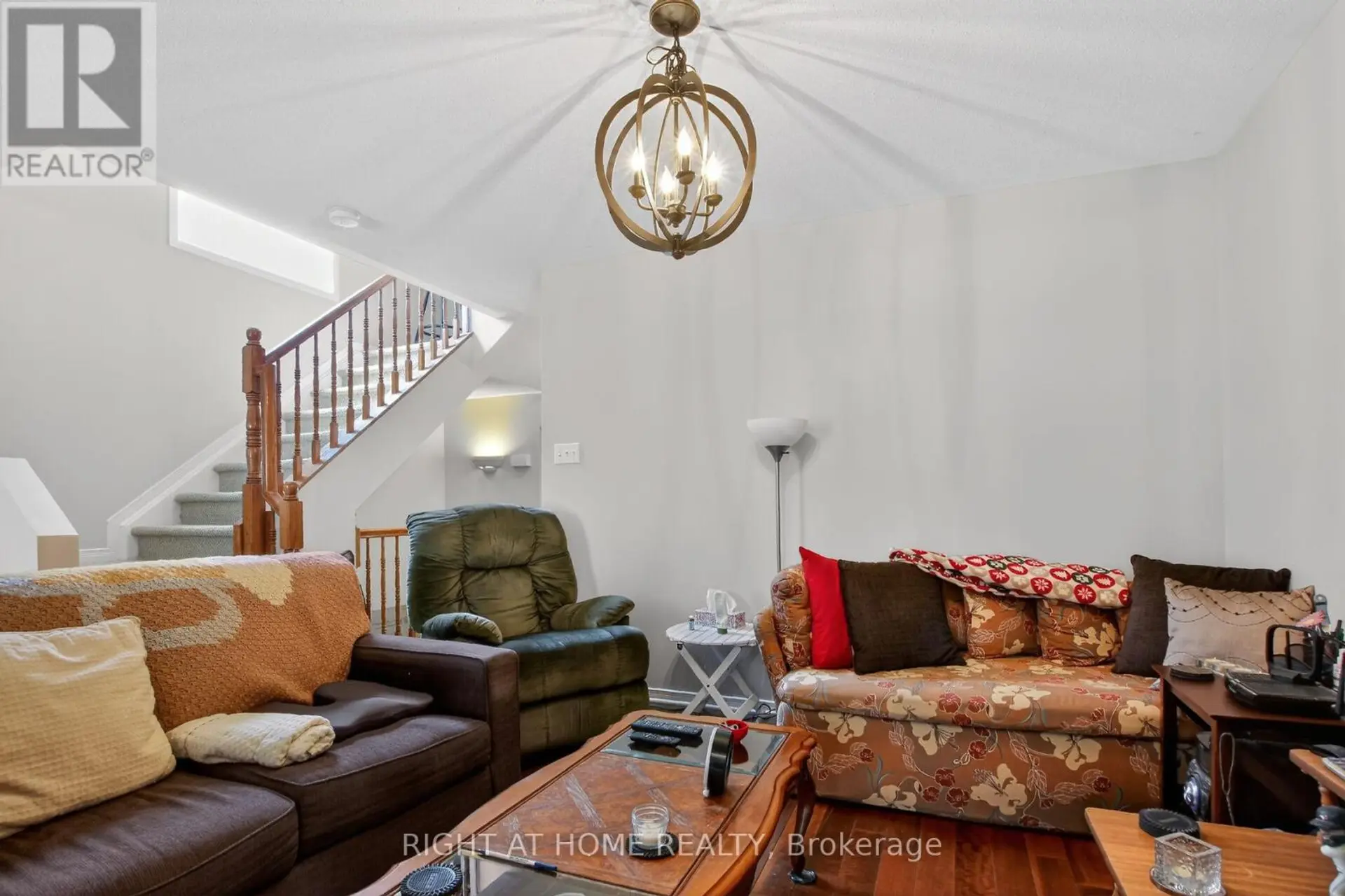 207 CATAMOUNT COURT - Image 11