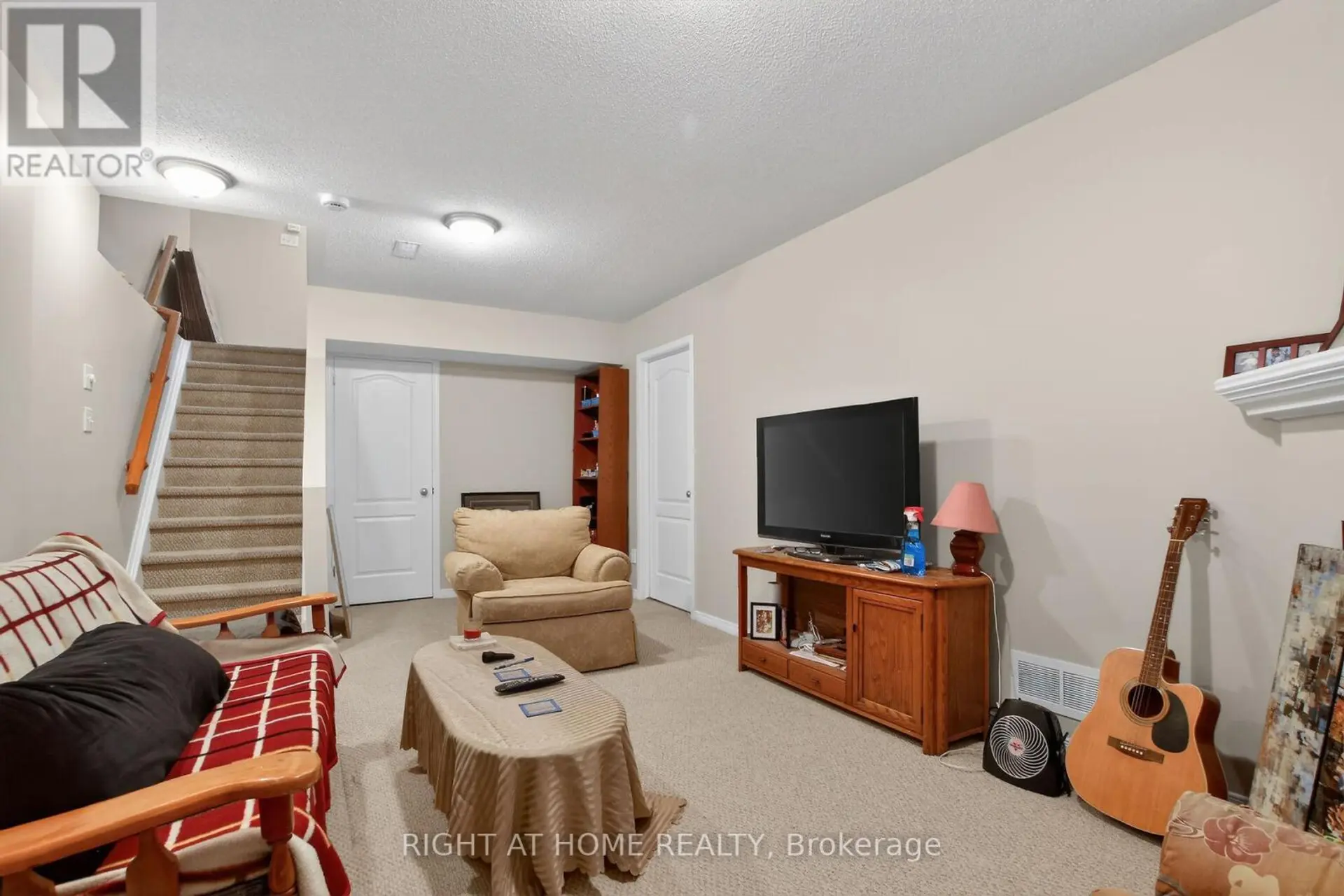 207 CATAMOUNT COURT - Image 18