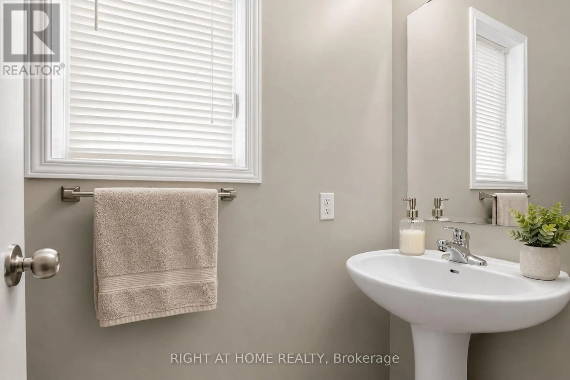 207 CATAMOUNT COURT - Image 4