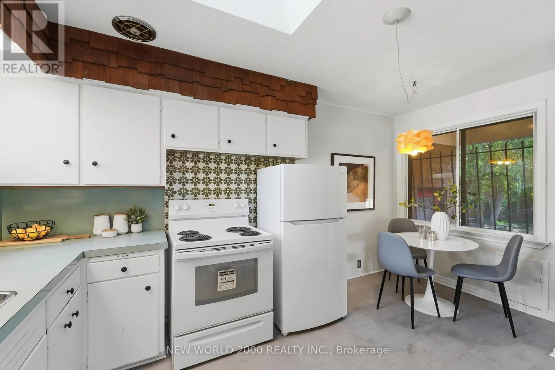 145 ELVASTON DRIVE - Image 4