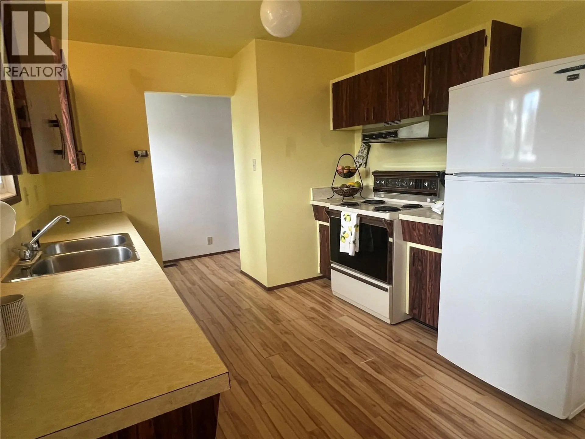 1029 118 Avenue - Image 5