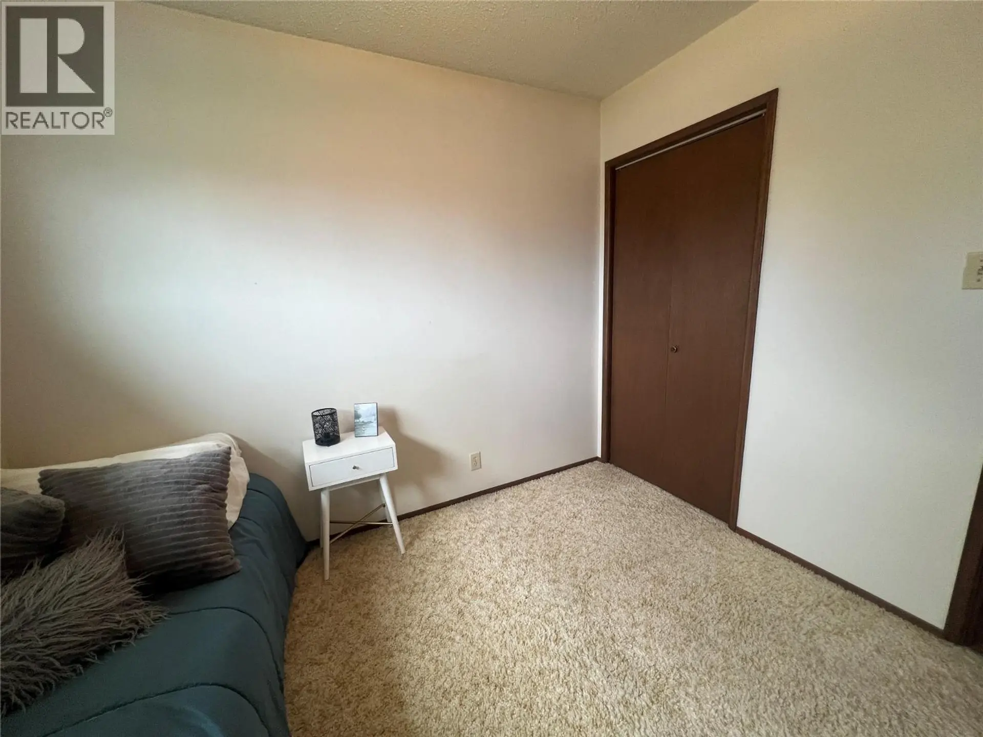 1029 118 Avenue - Image 11