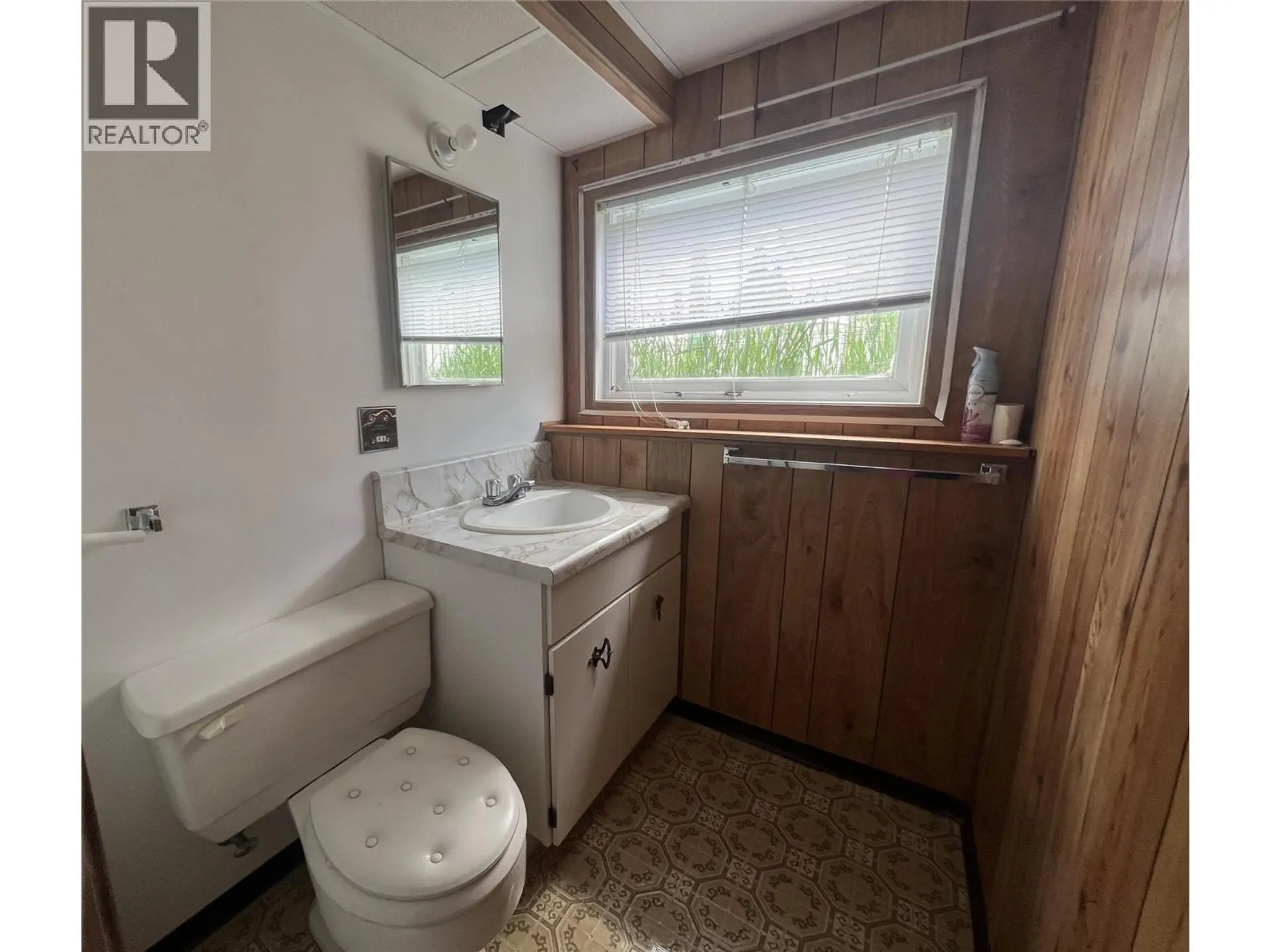 1029 118 Avenue - Image 15