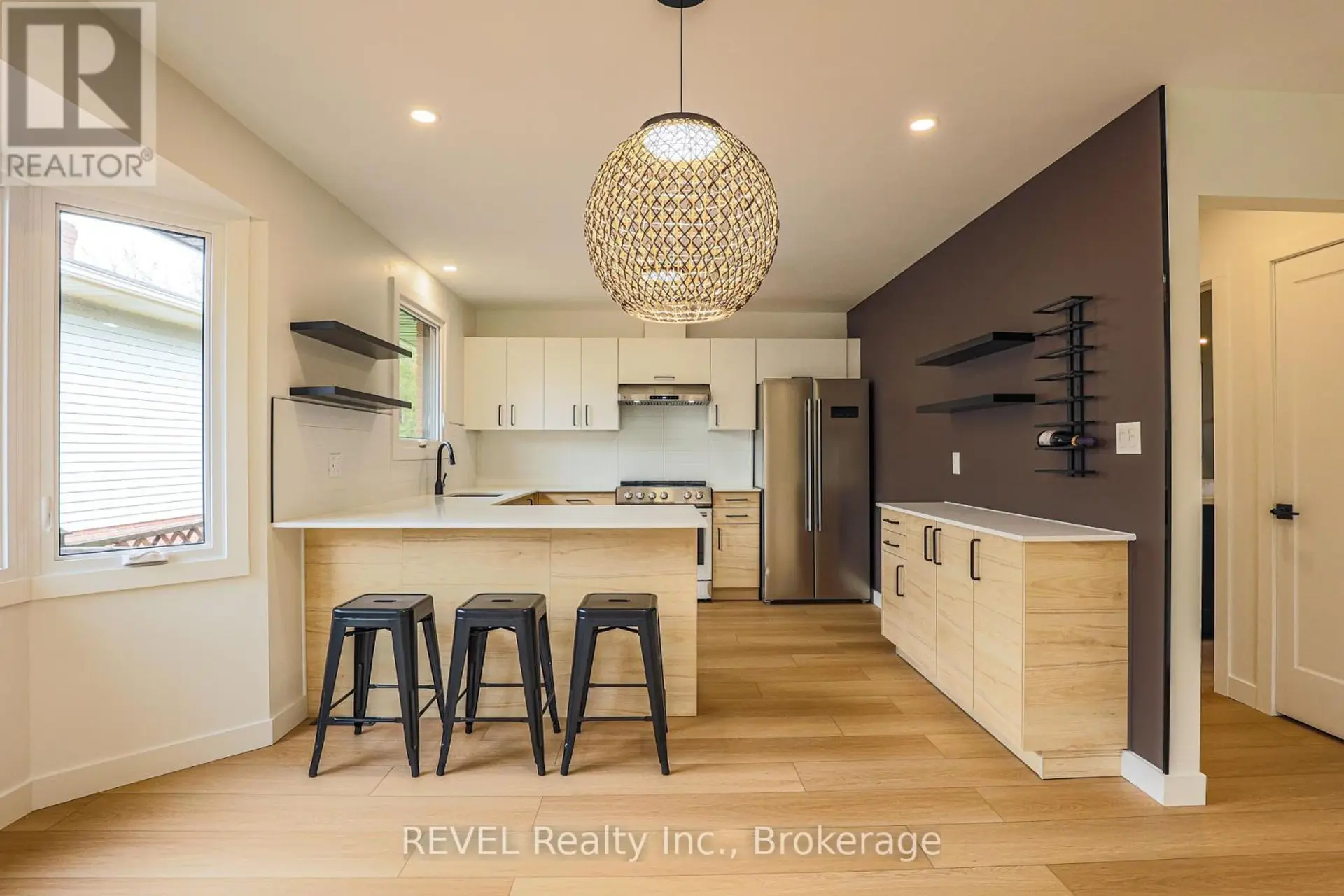 12 ANDREA DRIVE - Image 5