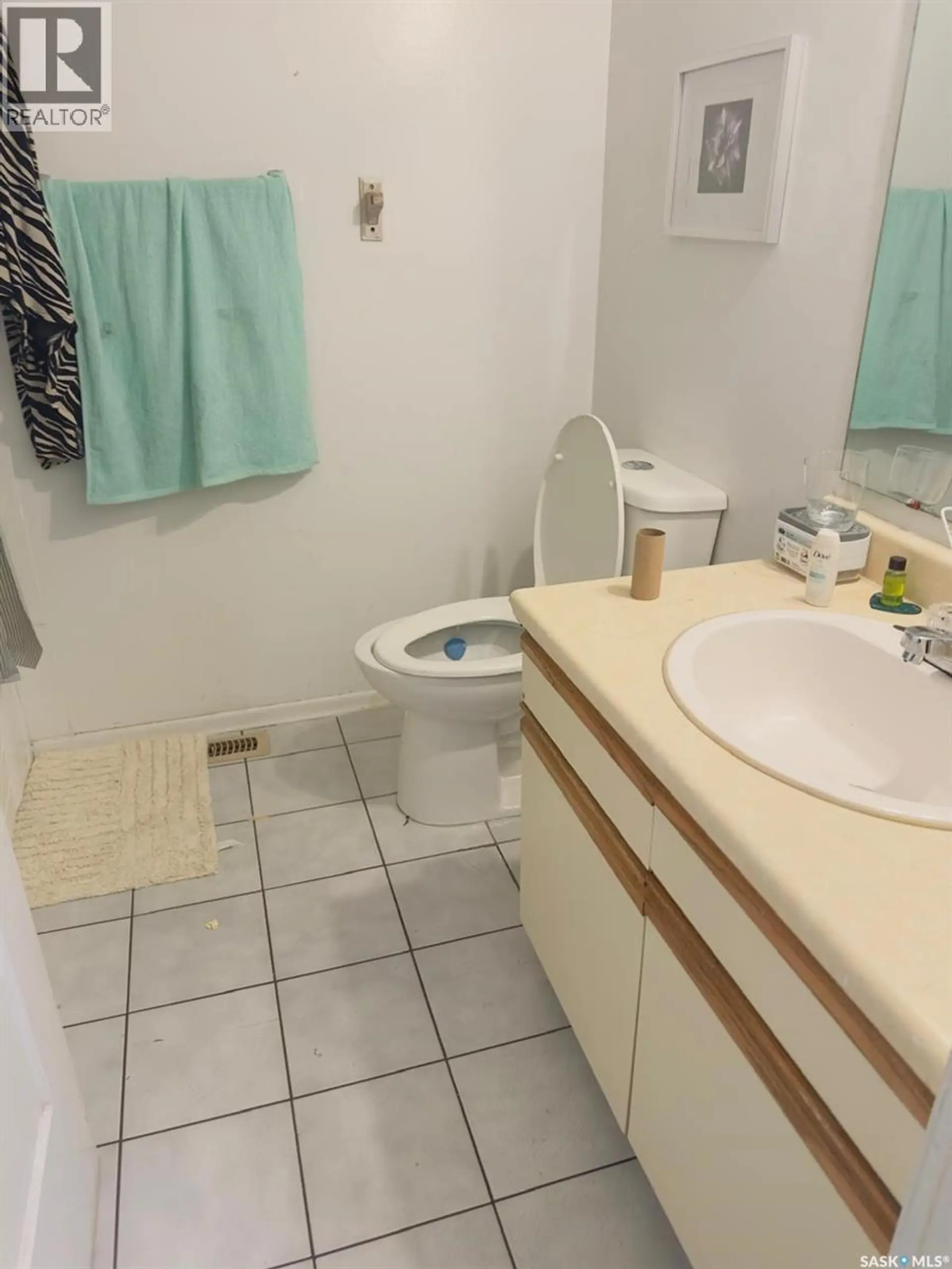 1607 Acadia DRIVE - Image 12