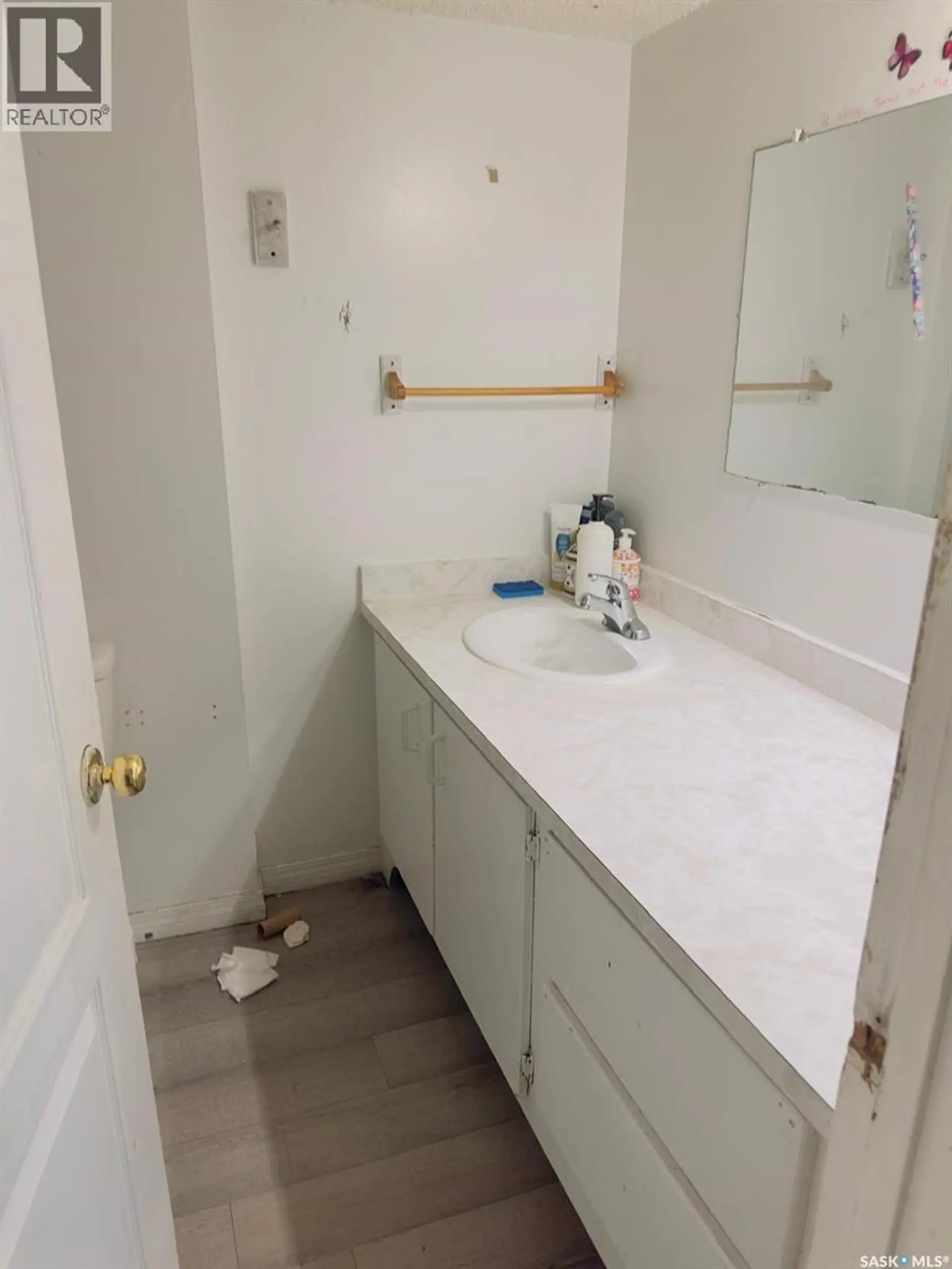 1607 Acadia DRIVE - Image 15