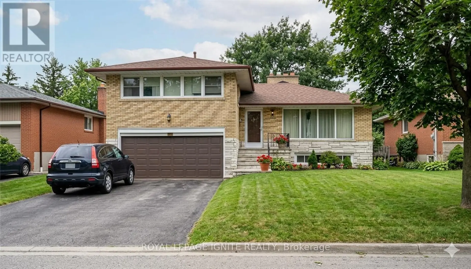38 ROSSANDER COURT