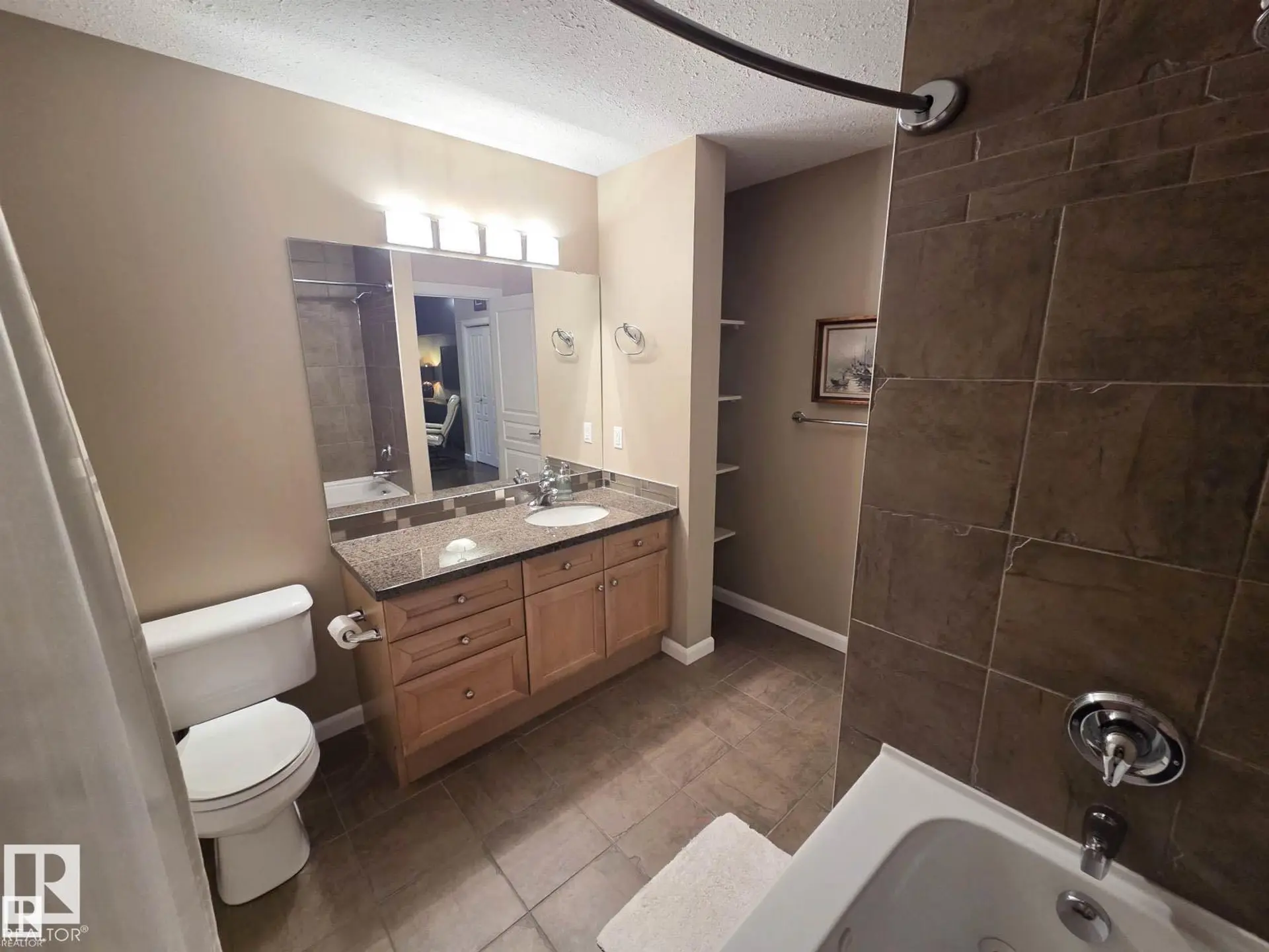 #109 160 MAGRATH RD NW - Image 10