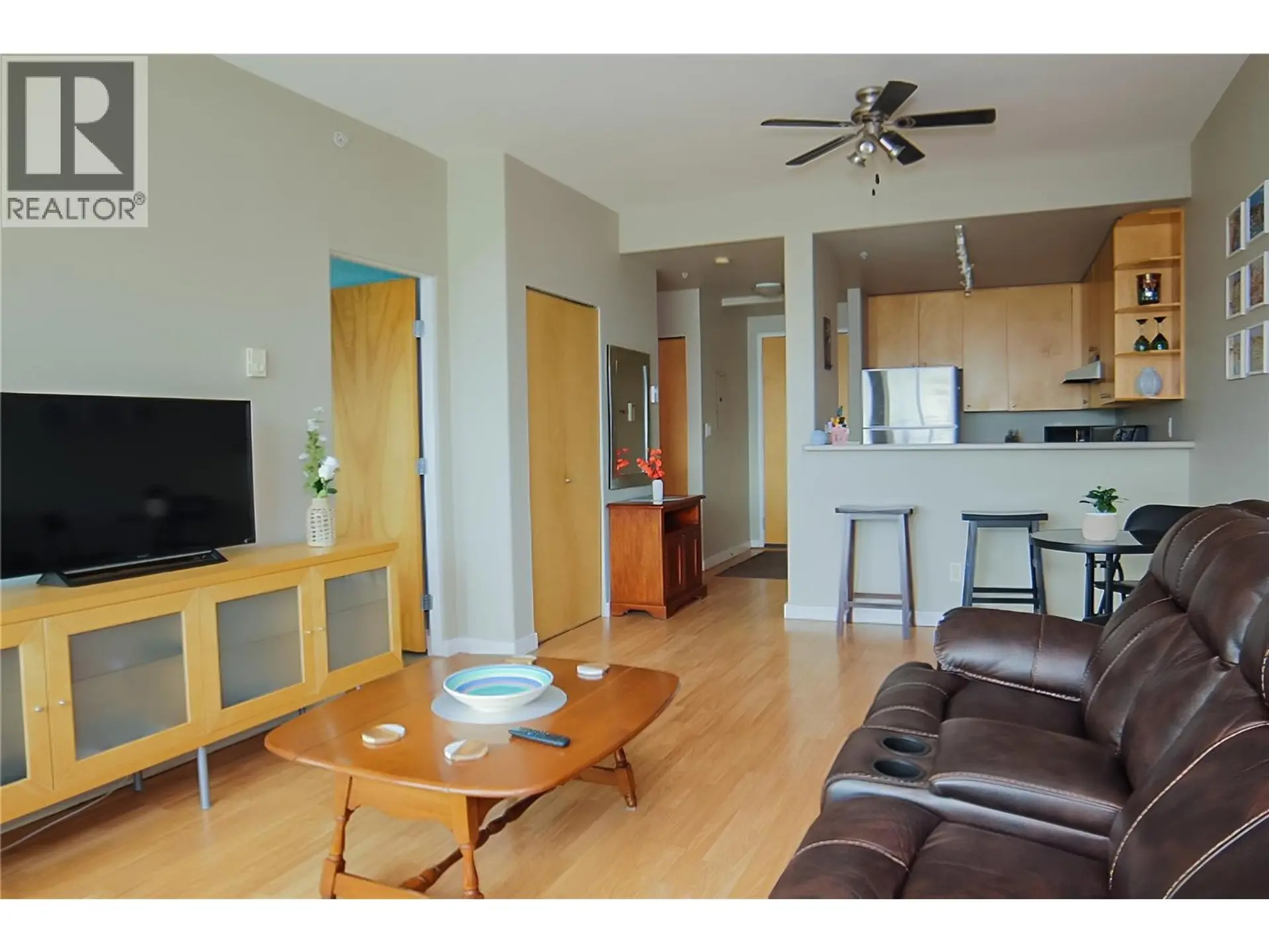 #906 619 VICTORIA Street - Image 7