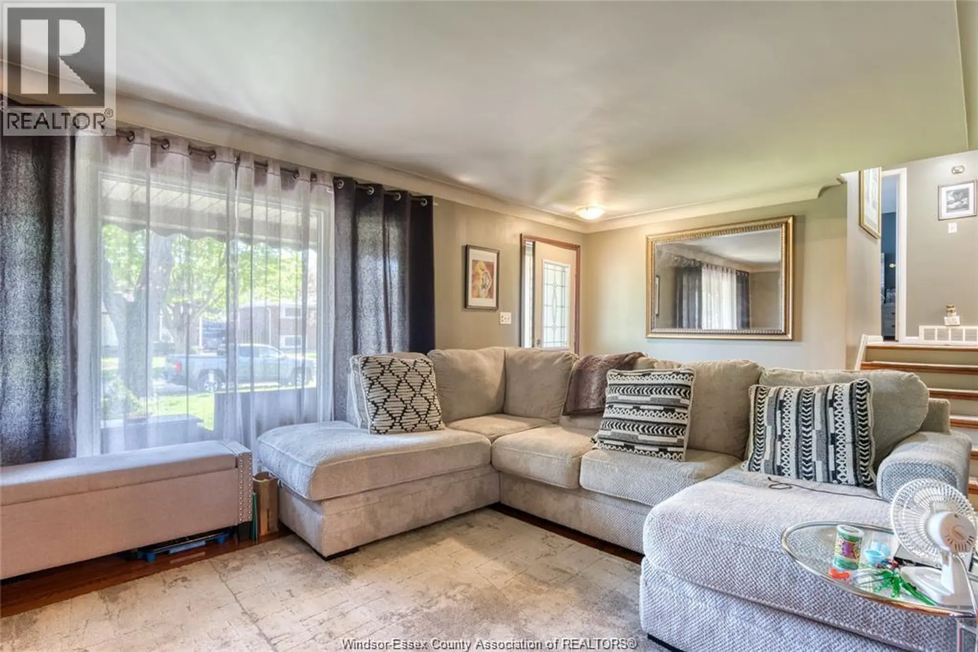 3185 ASKIN - Image 3