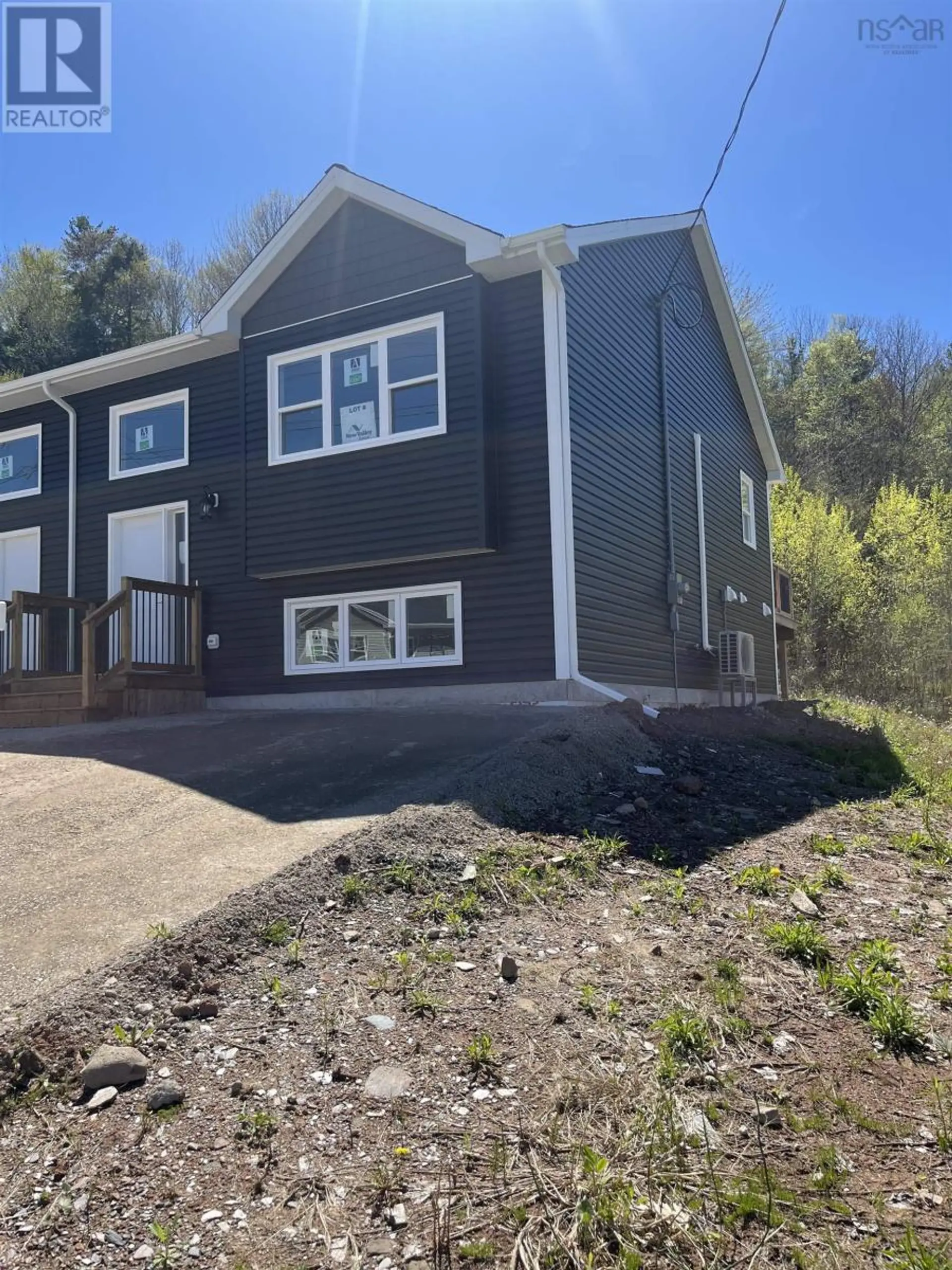 52 Kara Anne Court - Image 2