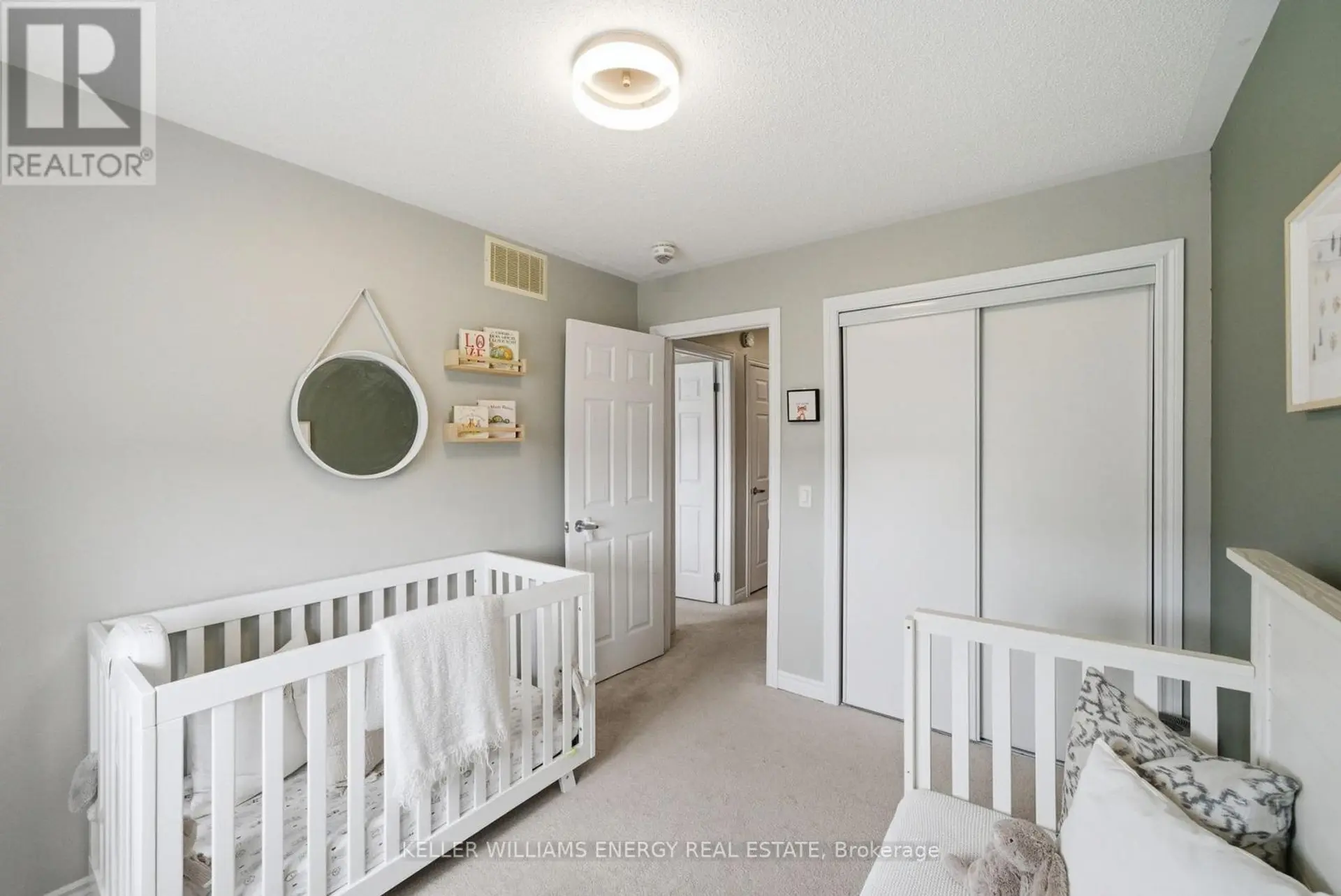 98 TABARET CRESCENT - Image 13