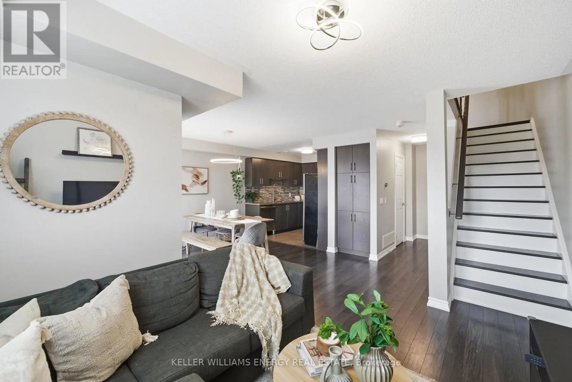 98 TABARET CRESCENT - Image 10