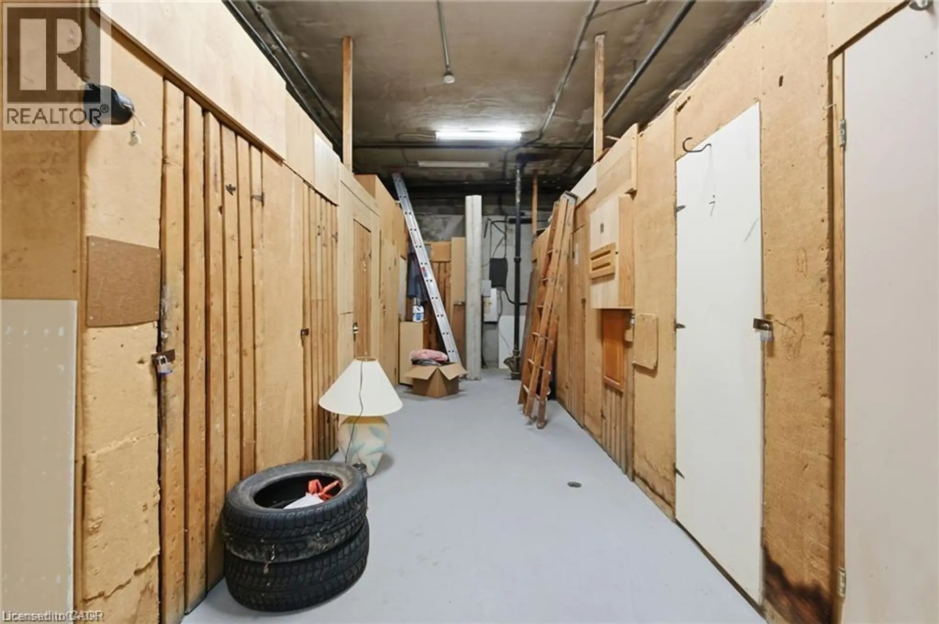 #33 1759 KING Street E - Image 16