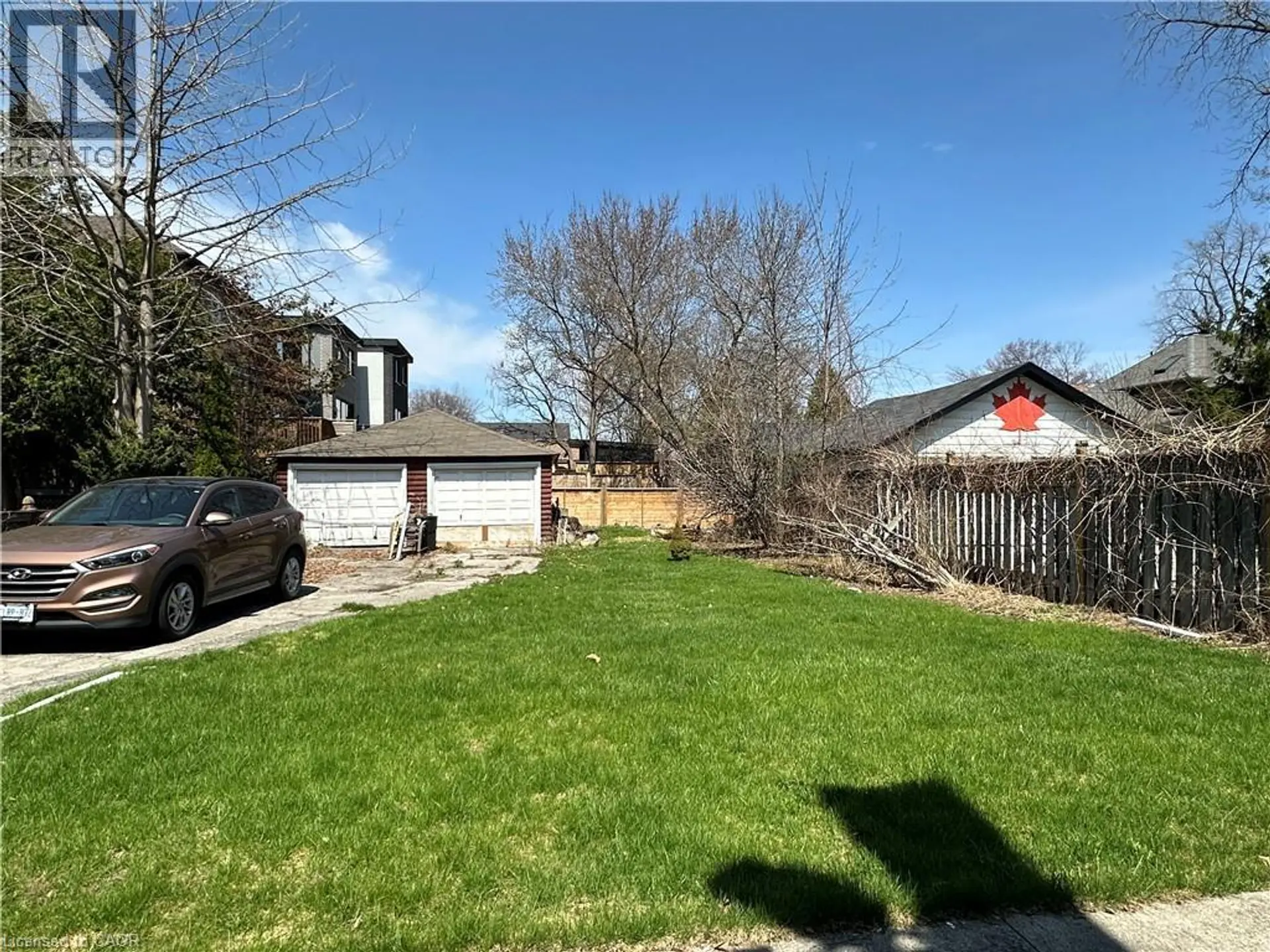 414 VALERMO Drive - Image 15