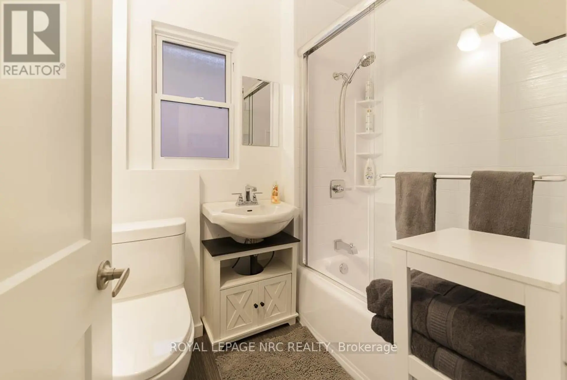 241 VINE STREET - Image 15