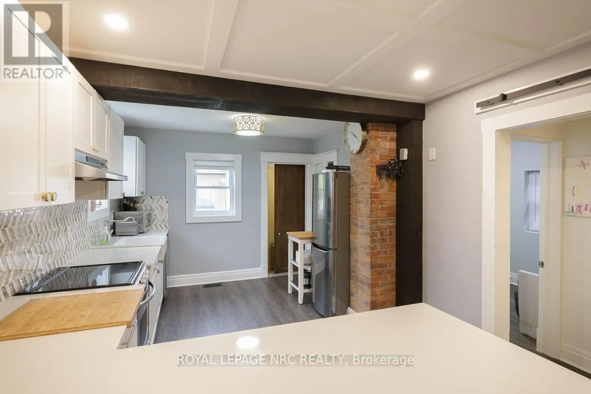 241 VINE STREET - Image 2