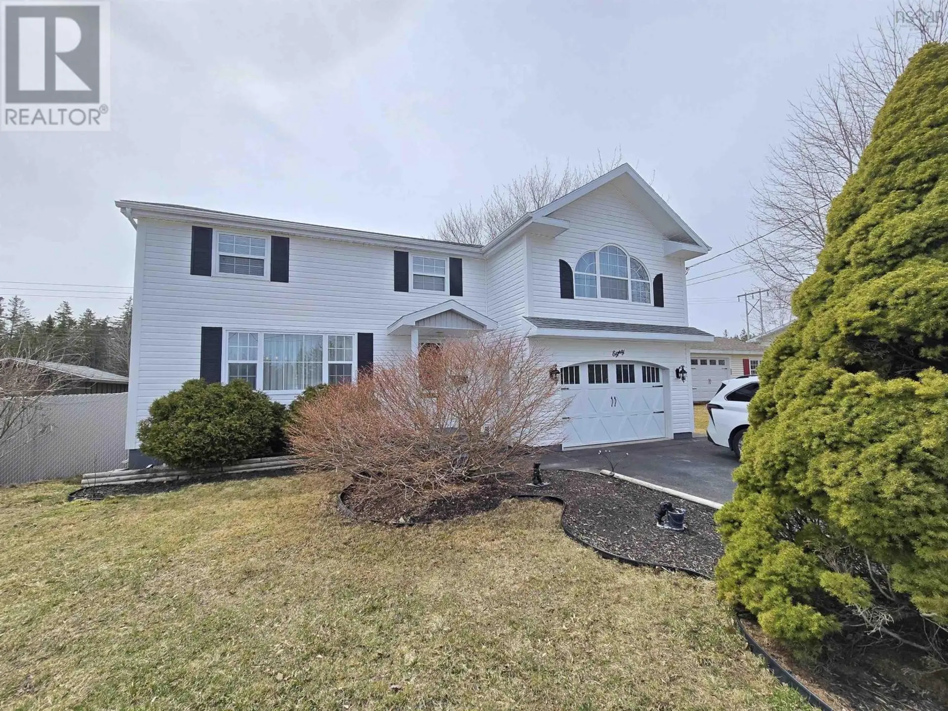 80 Parkwood Drive - Image 1