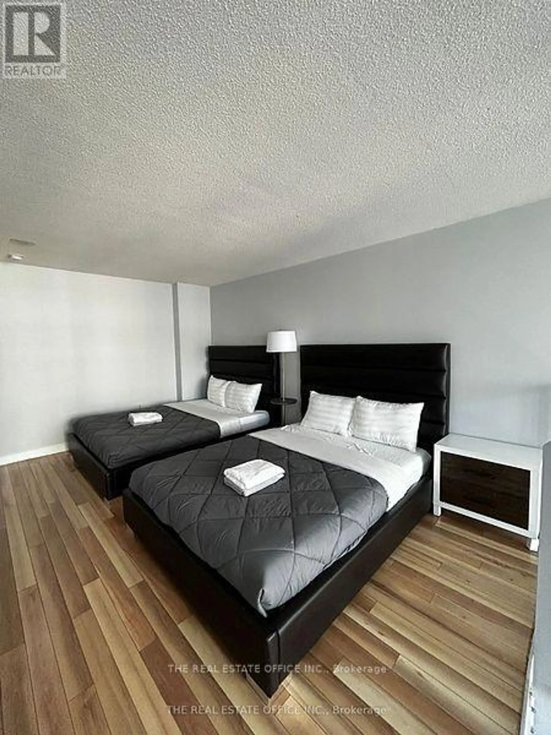 #2808 15 FORT YORK BOULEVARD - Image 12