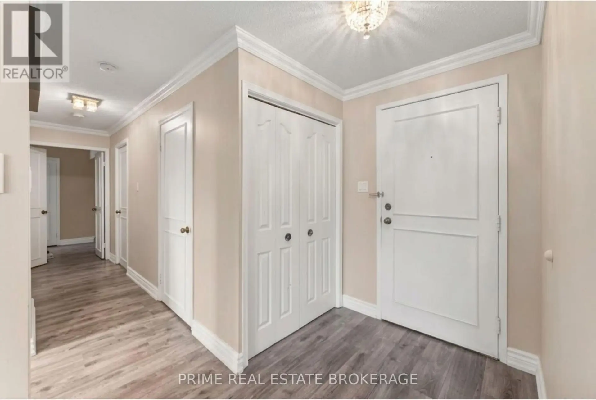 #204 693 WINDERMERE ROAD - Image 3