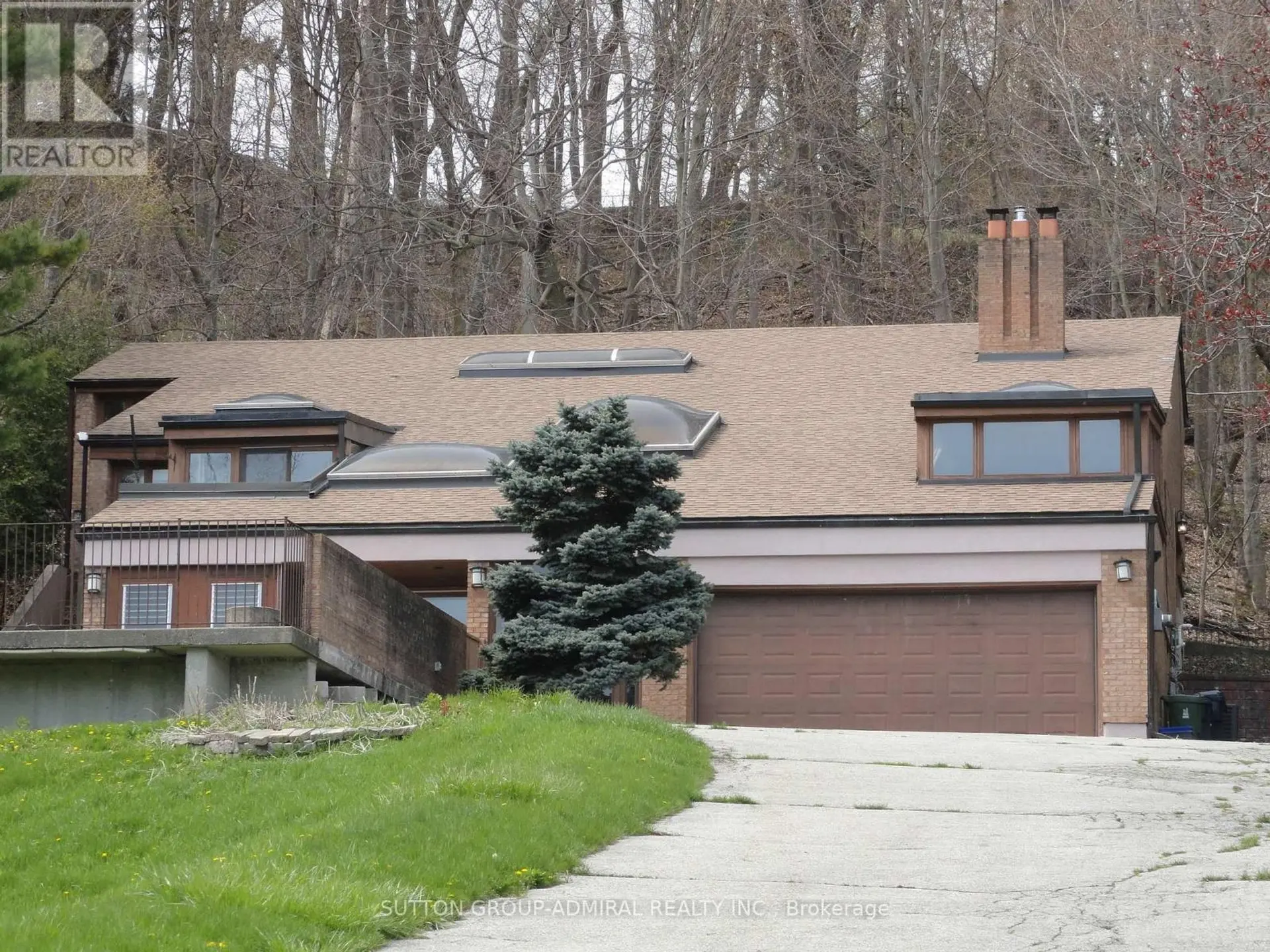 37 MEADOWCLIFFE DRIVE - Image 2