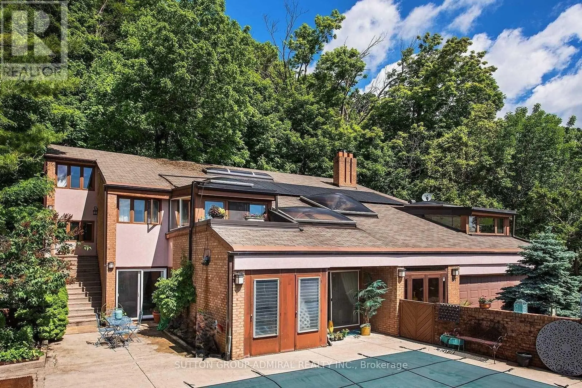 37 MEADOWCLIFFE DRIVE - Image 3