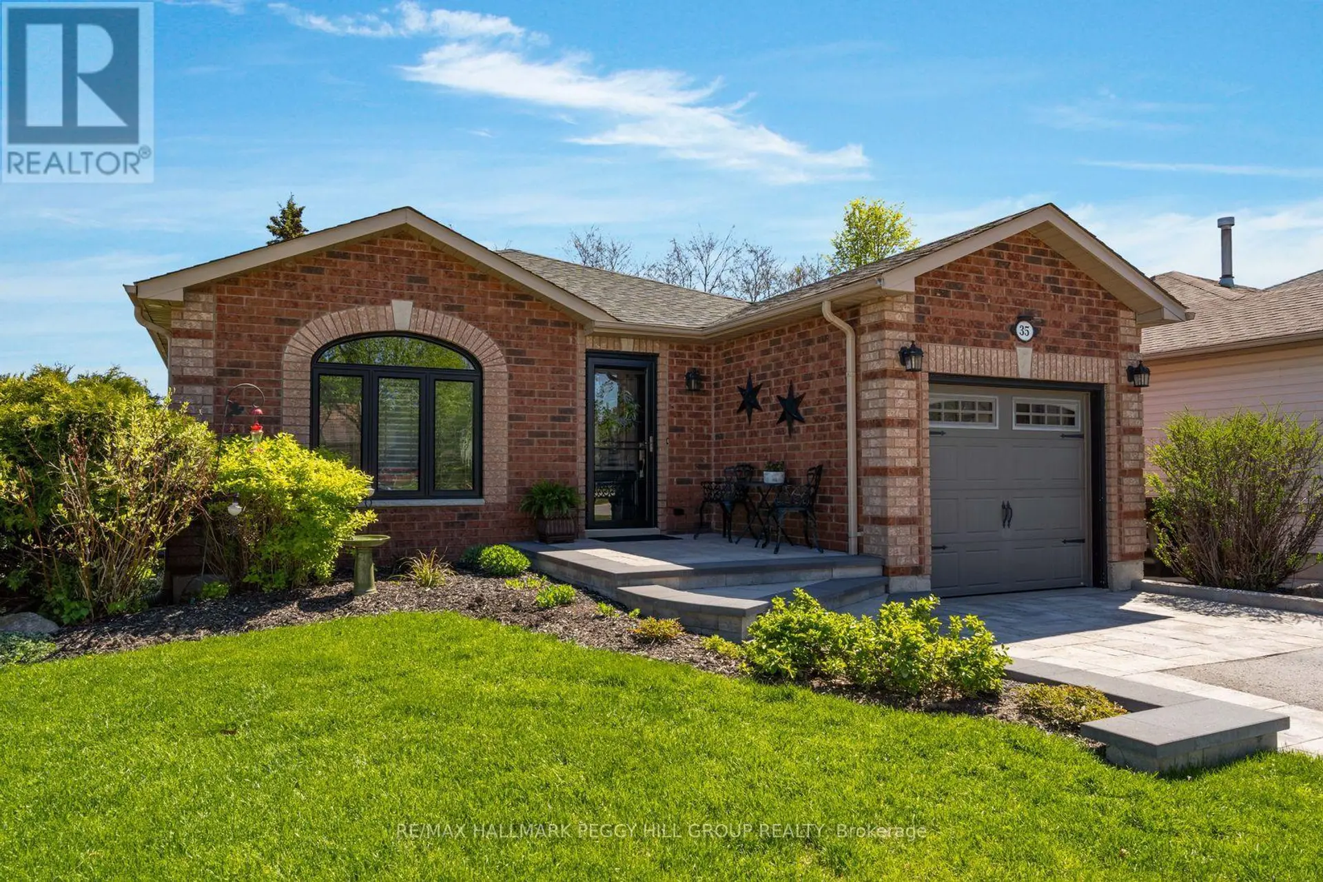 35 GOLDEN EAGLE WAY - Image 1