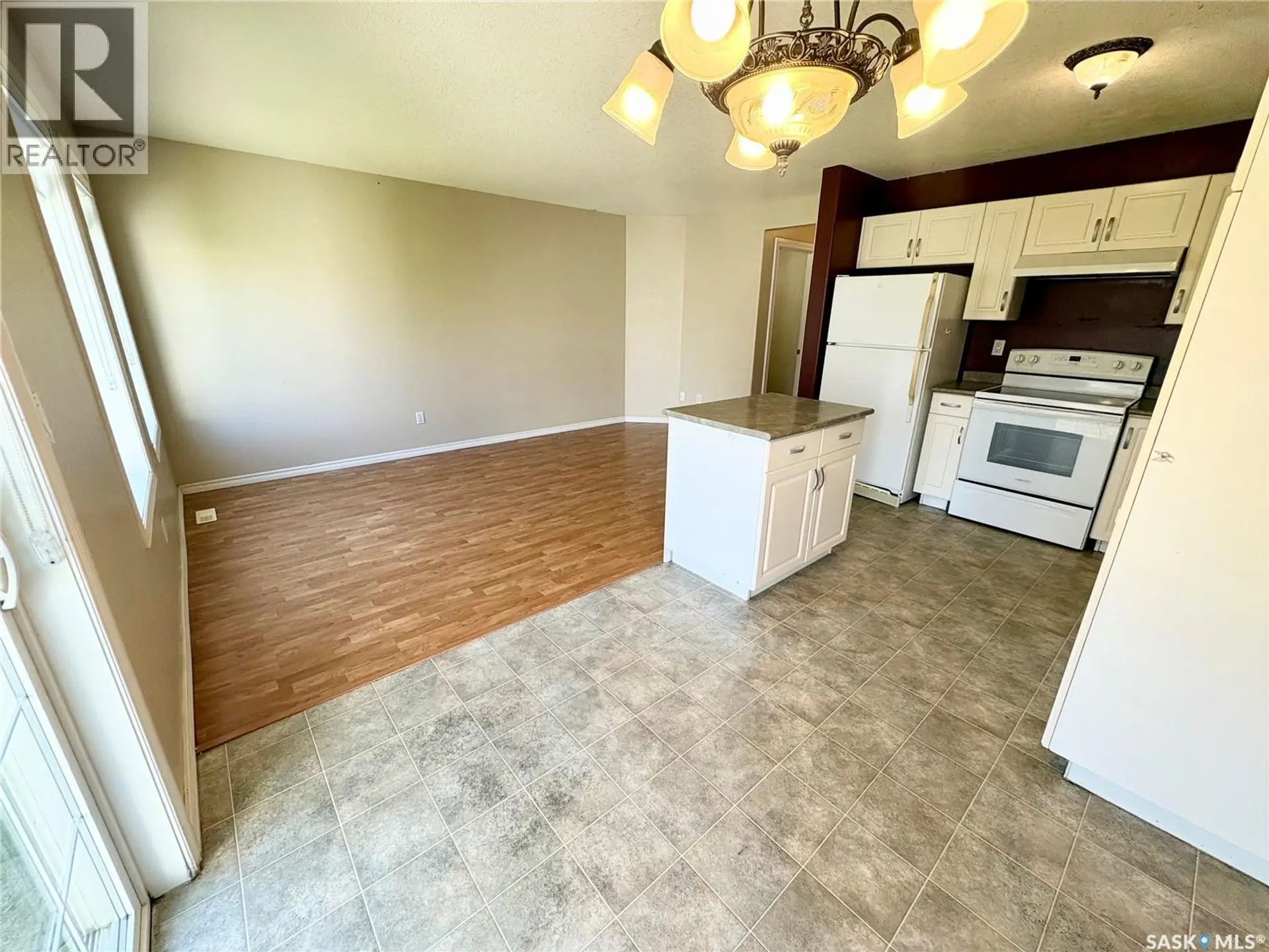 #38 103 BANYAN CRESCENT - Image 8
