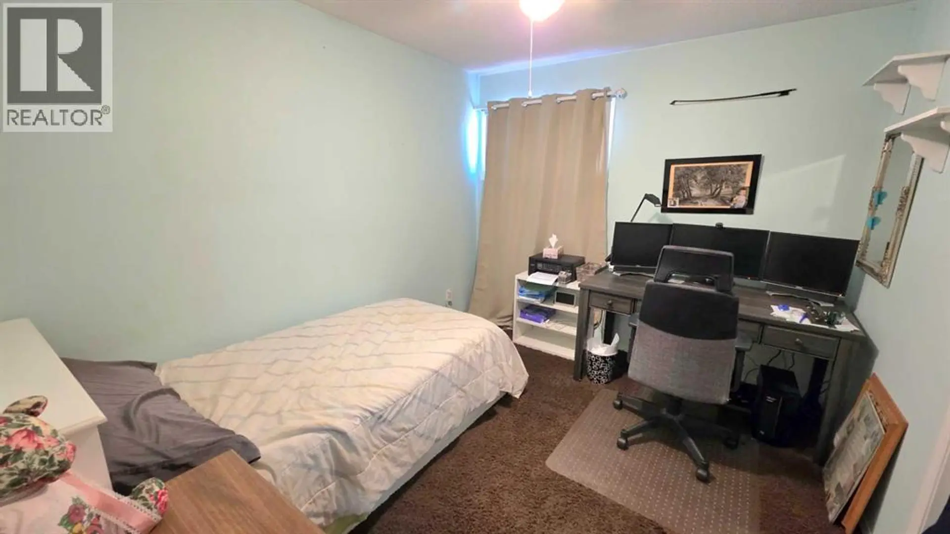9518 125 Avenue - Image 3