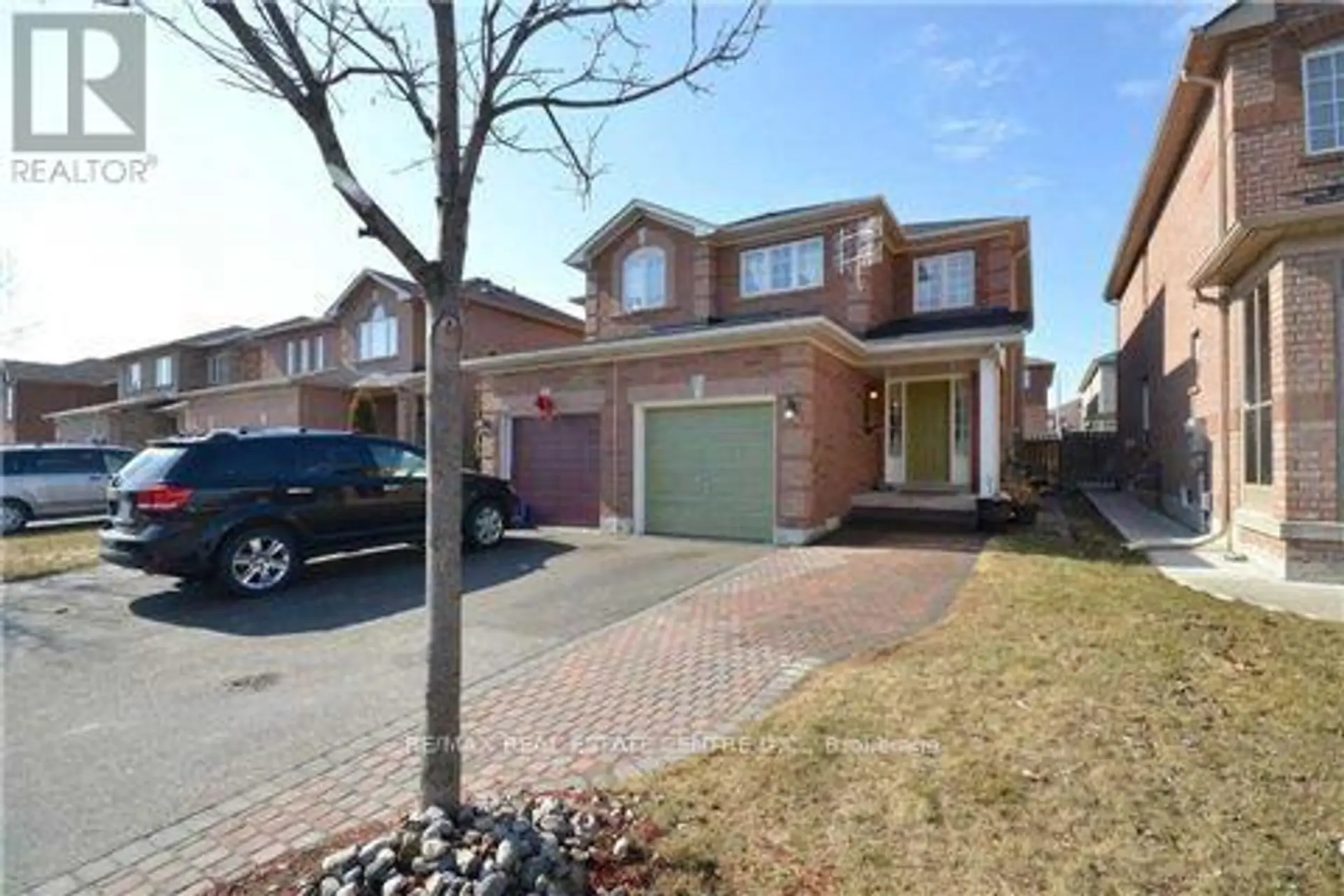 23 LONESTAR CRESCENT - Image 1