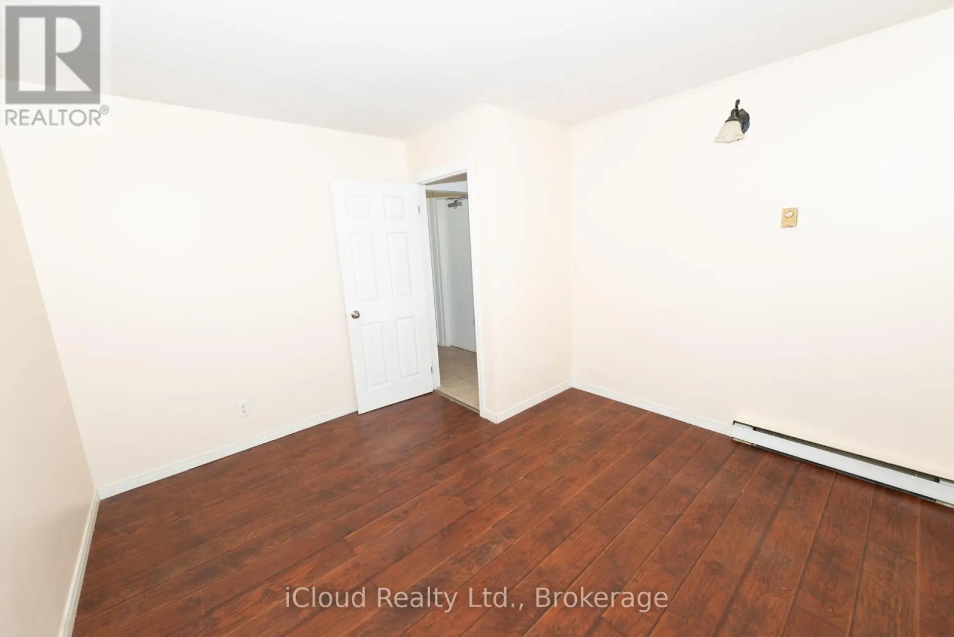 536 GLEN FORREST BOULEVARD - Image 10