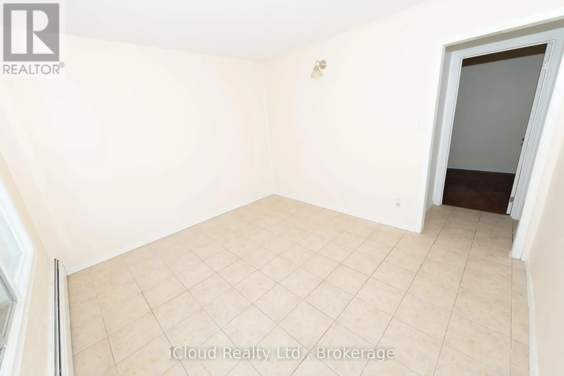 536 GLEN FORREST BOULEVARD - Image 6