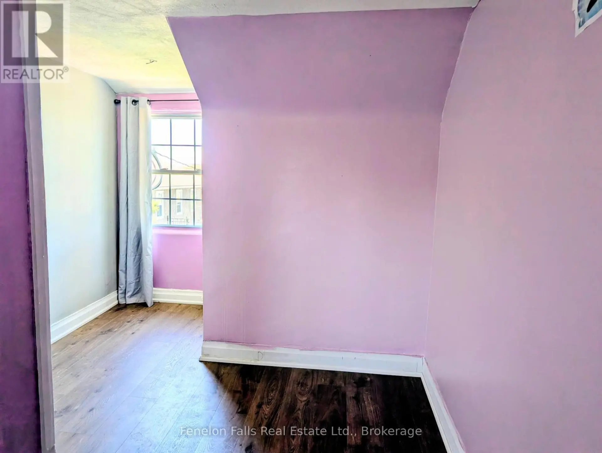 89 LINDSAY STREET - Image 13