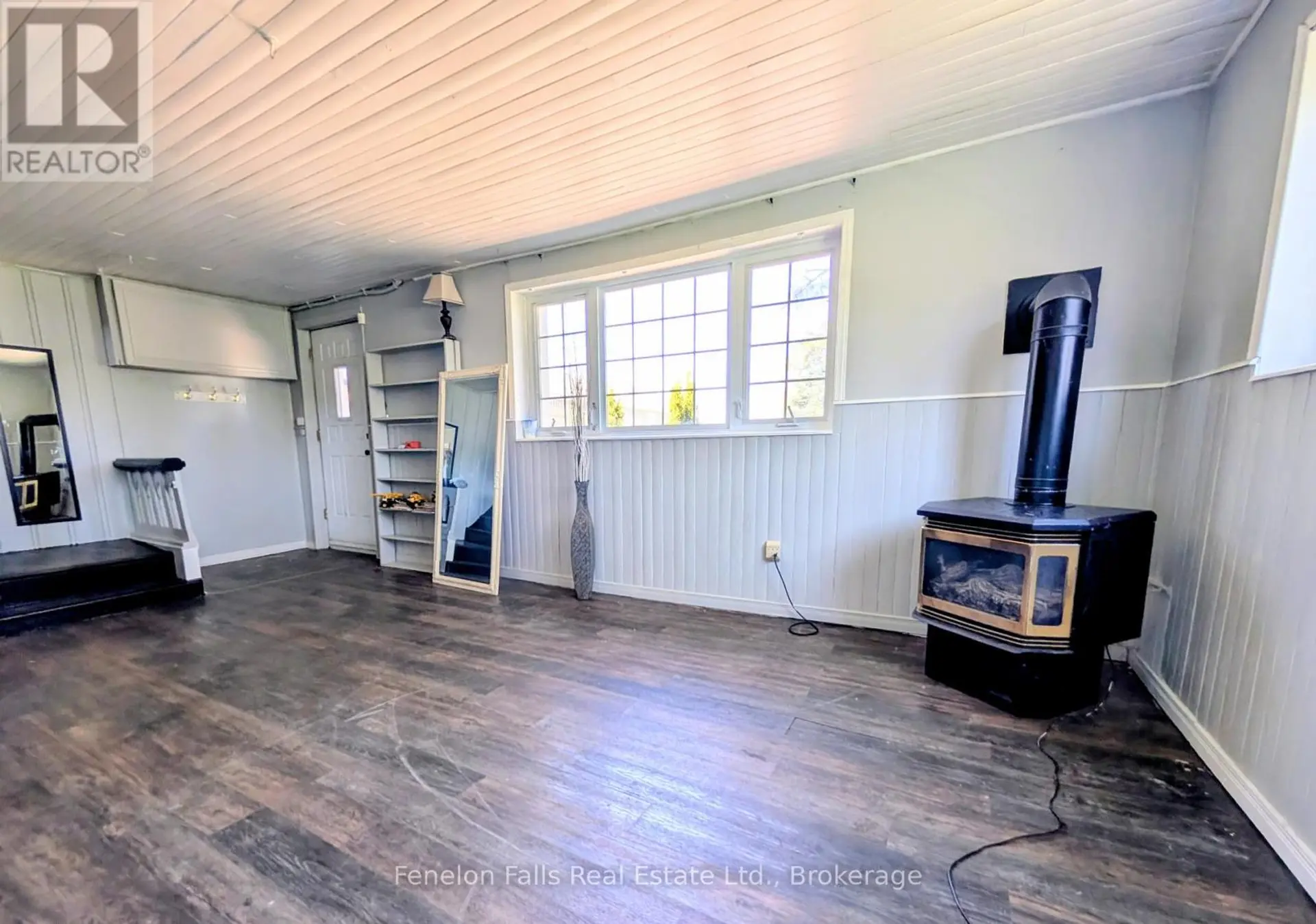 89 LINDSAY STREET - Image 5