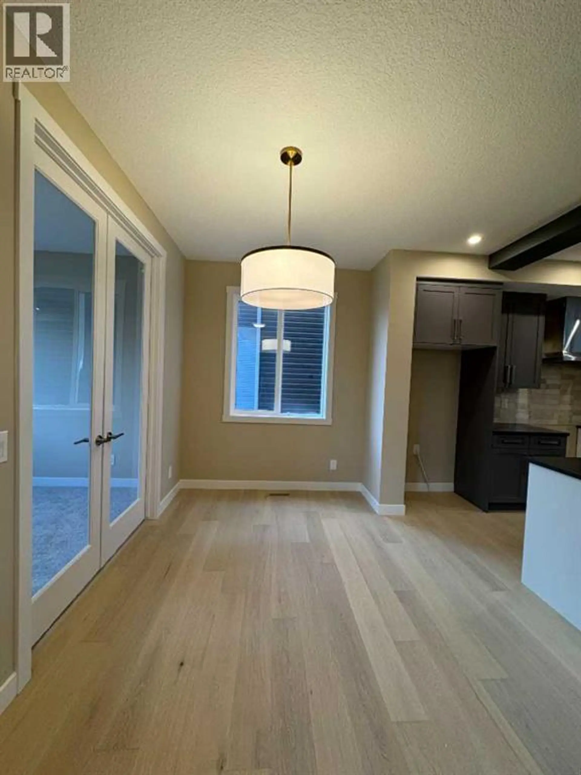275 Waterford Heights - Image 11