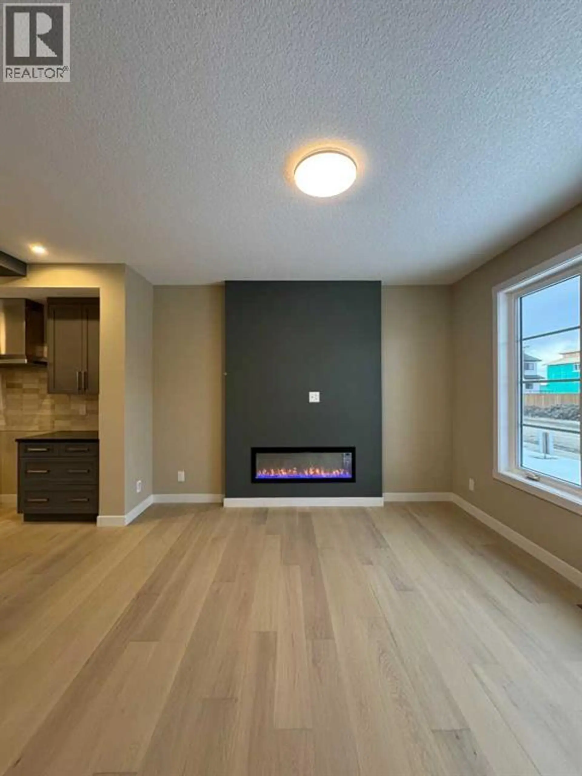 275 Waterford Heights - Image 6