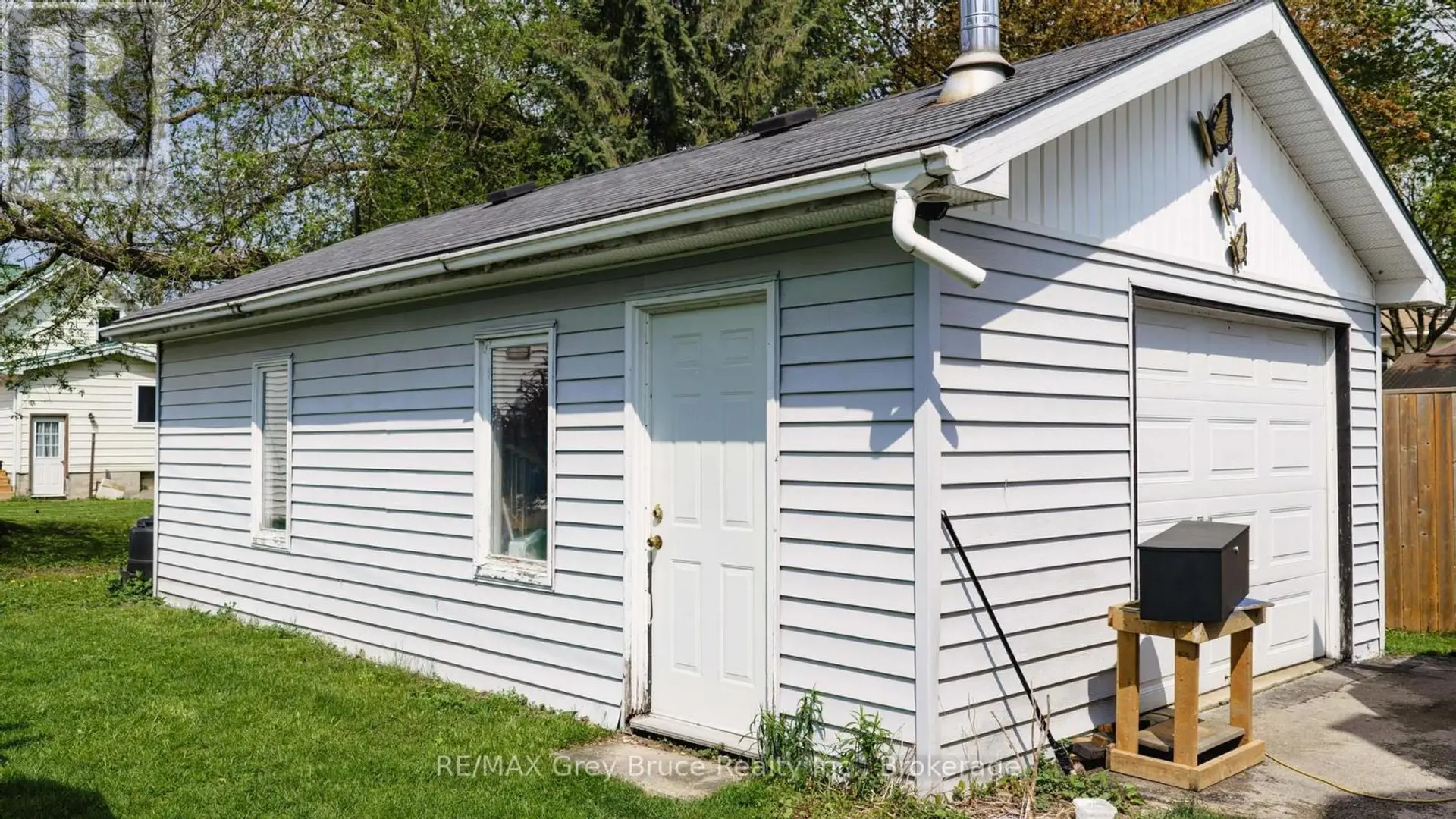 236 2ND AVENUE S - Image 18