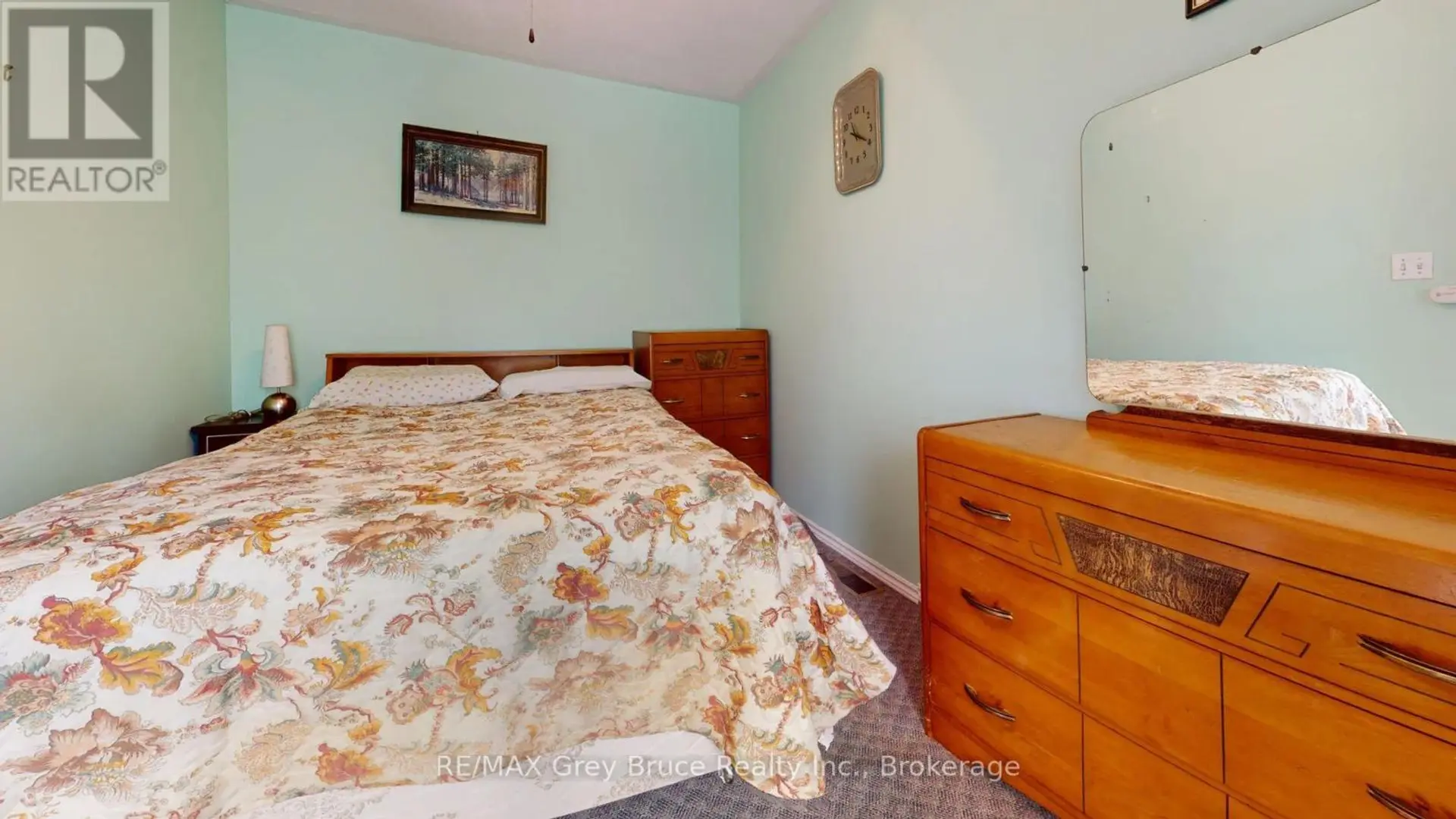 236 2ND AVENUE S - Image 9
