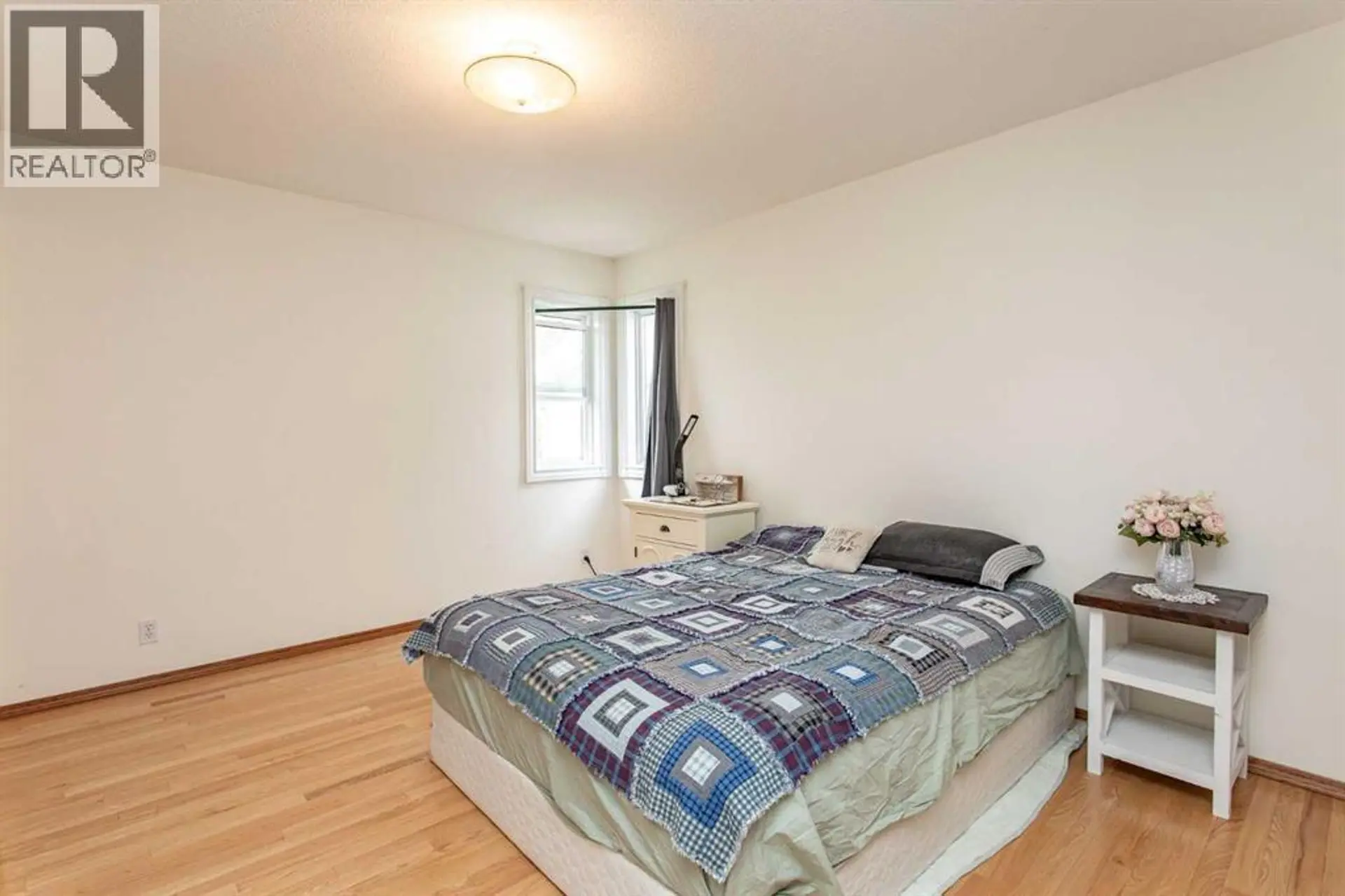 14 Lincoln Park - Image 6