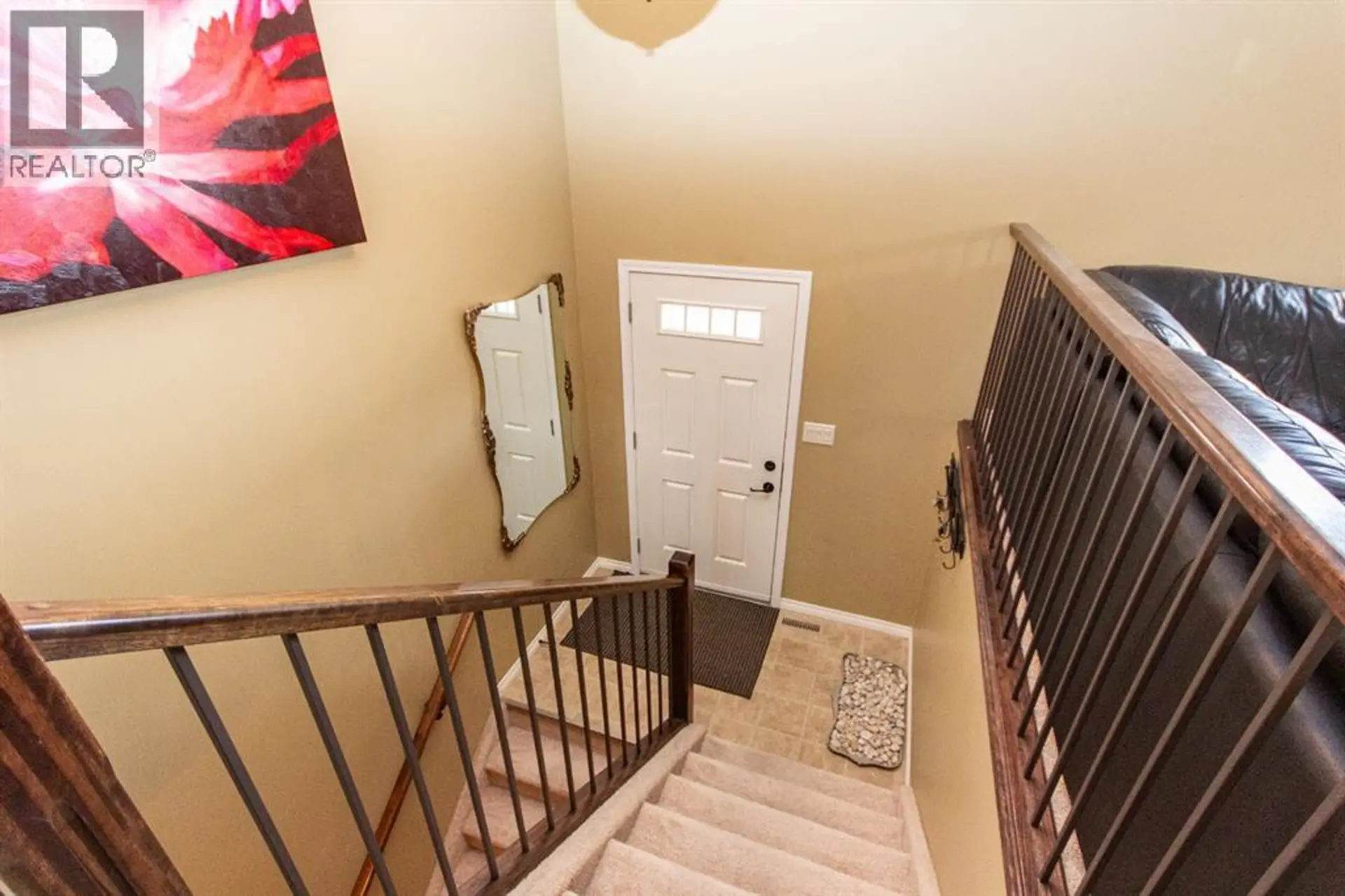 114 Redwood Boulevard - Image 2
