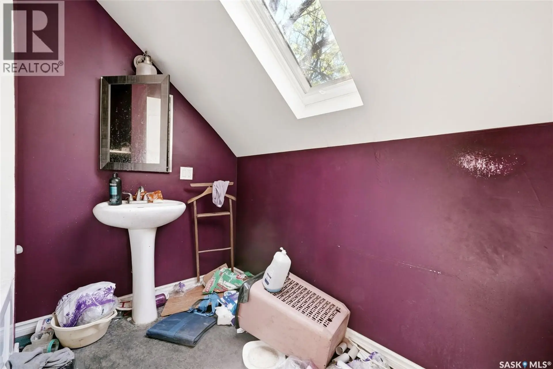 1355 Retallack STREET - Image 10