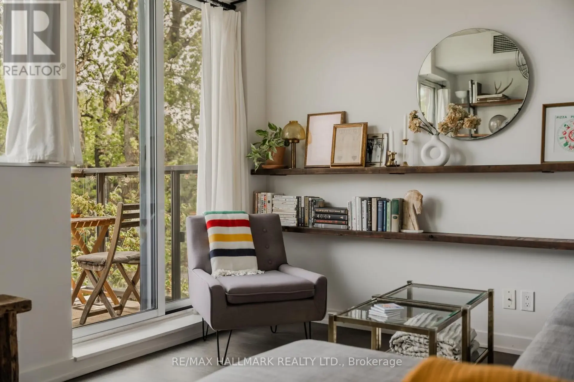 #203 60 HASLETT AVENUE - Image 1