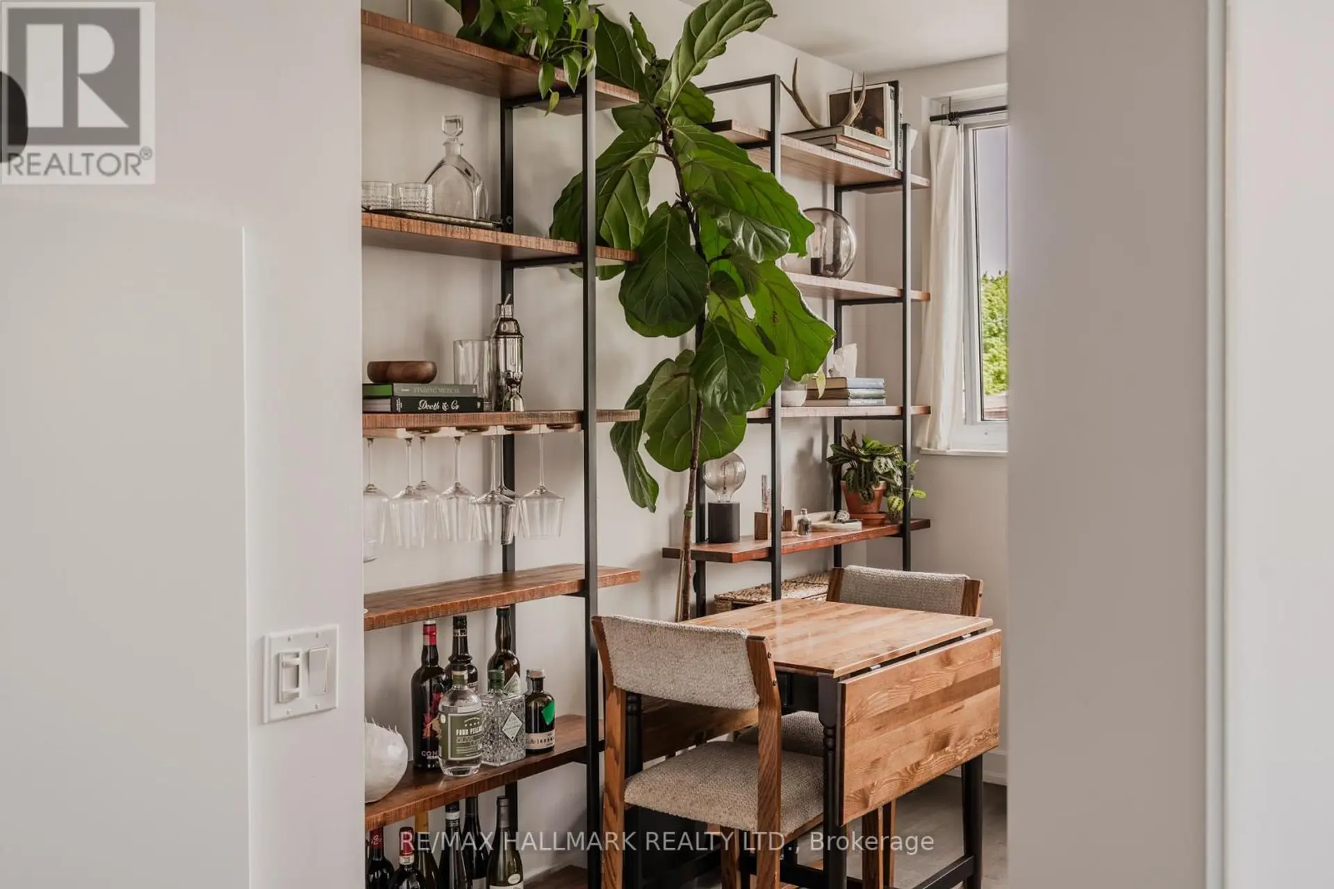 #203 60 HASLETT AVENUE - Image 7