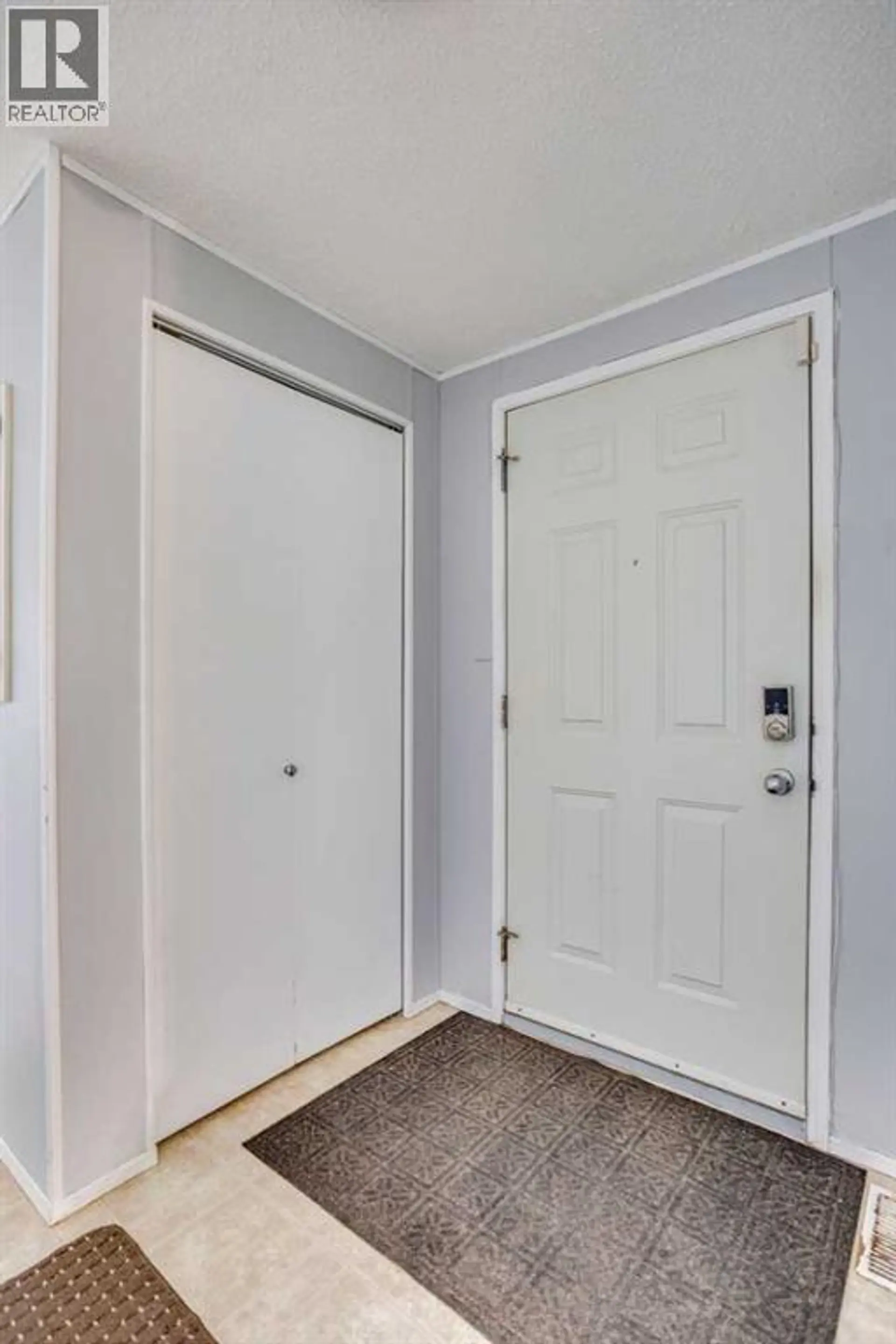 209 Waterhouse Street - Image 2