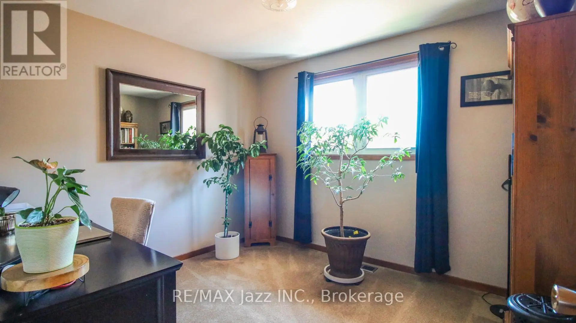330 NIPIGON STREET - Image 11