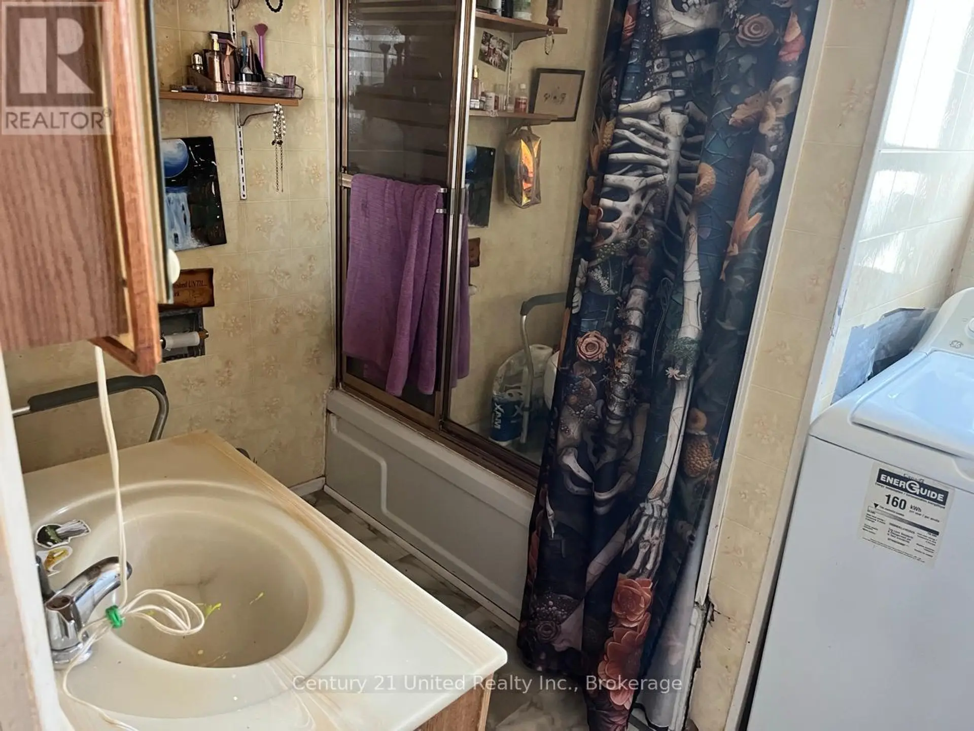 22 CHURCHILL DRIVE - Image 4