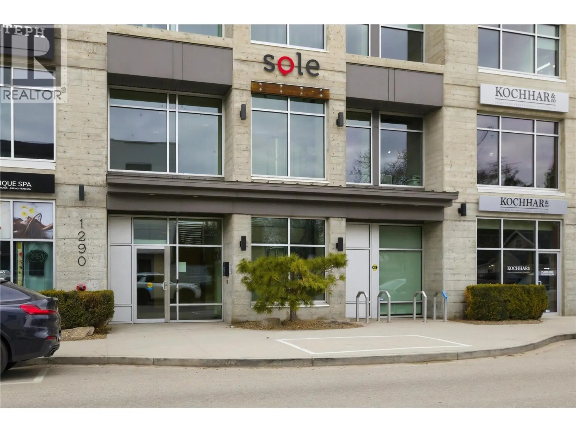 #403 1290 St. Paul Street - Image 1