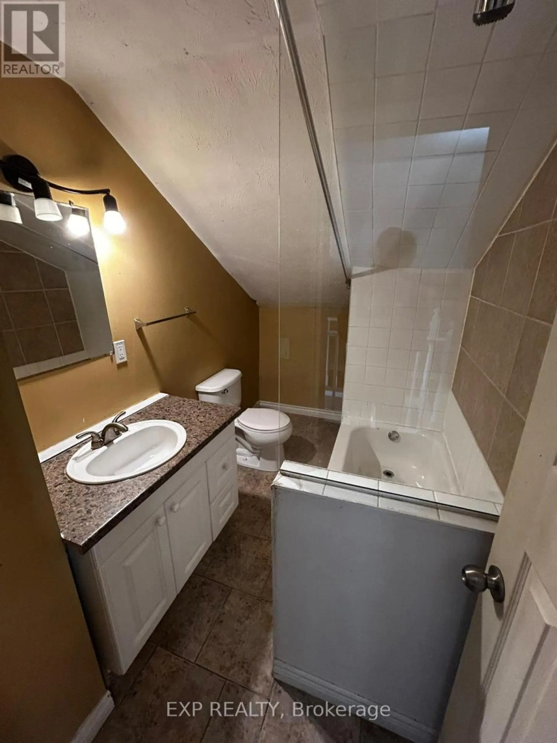 121 BOULLEE STREET - Image 12